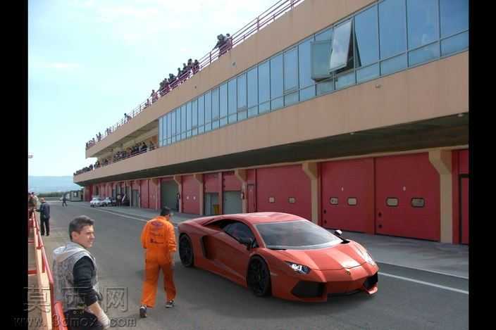 ��������AVENTADOR
