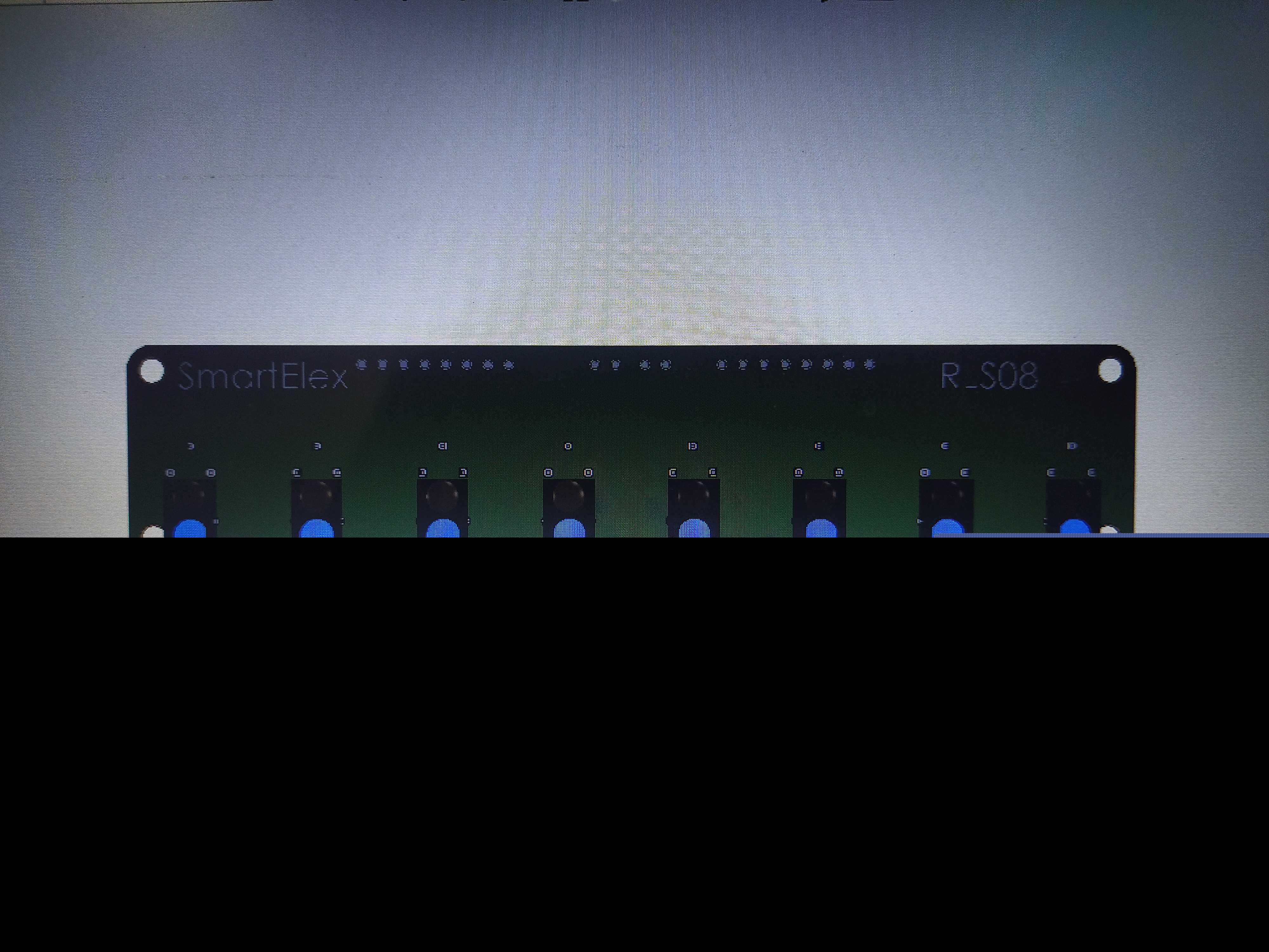 聪明的雷克斯RLS08