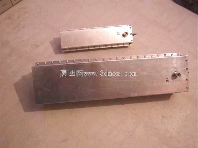 13cm业余波段电磁辐射隔片馈电天线孔径