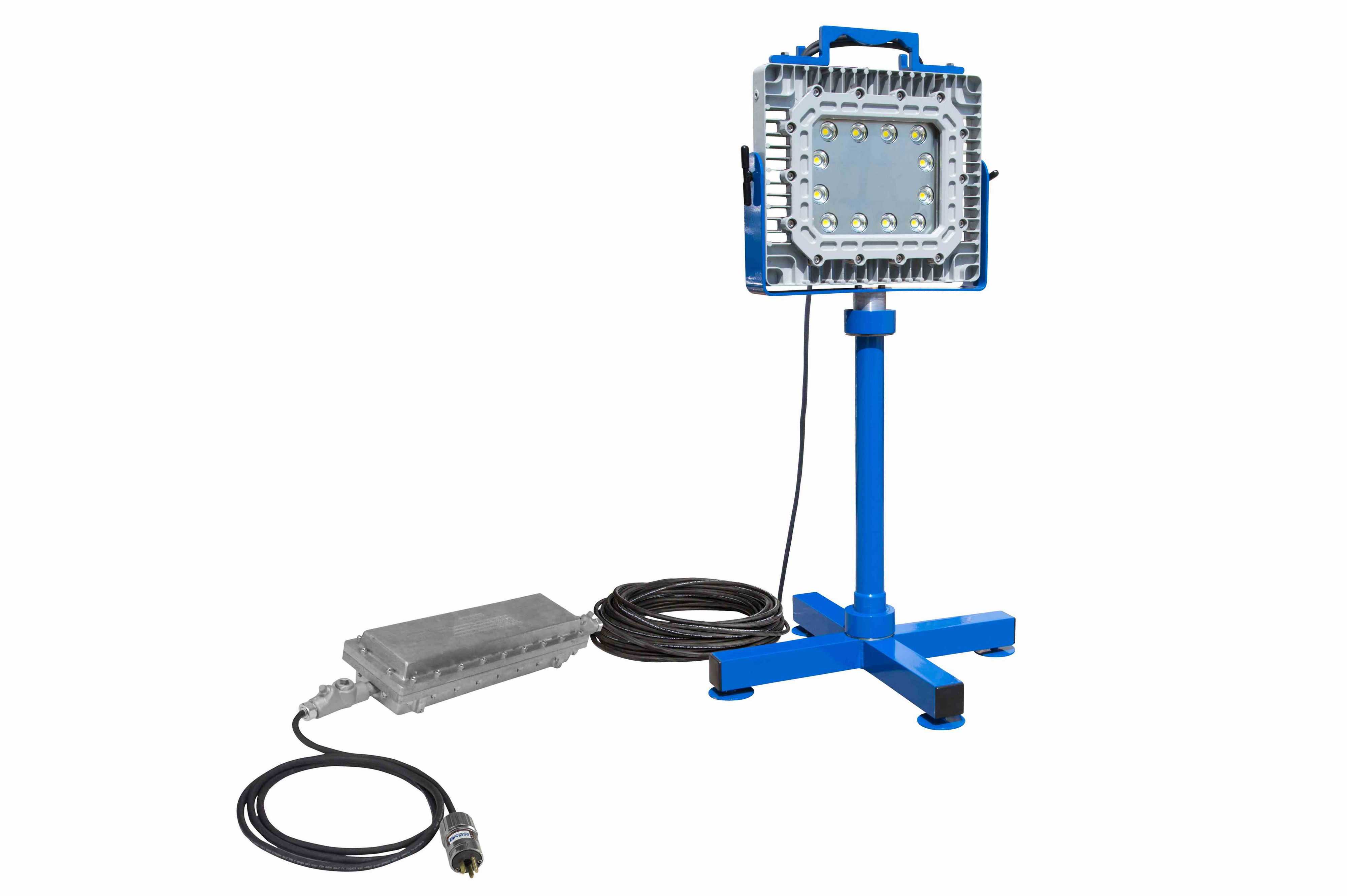 150W EXP LED灯-21000 Lm-3英尺支架-快速更换支架-C1D1-100'12/3 SOOW-EXP插头