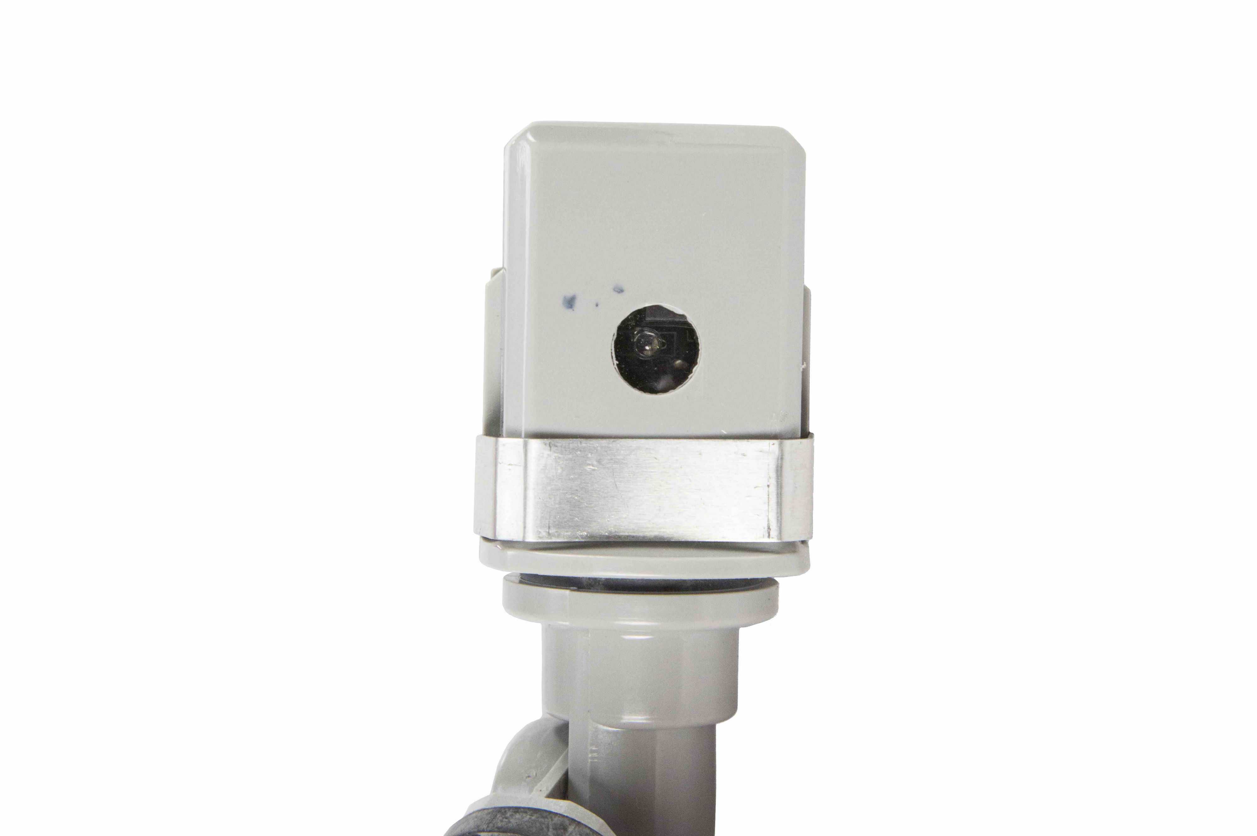 208-277伏昼/夜传感器,适用于功率高达1000瓦的208Y、220V、240V和277V交流灯