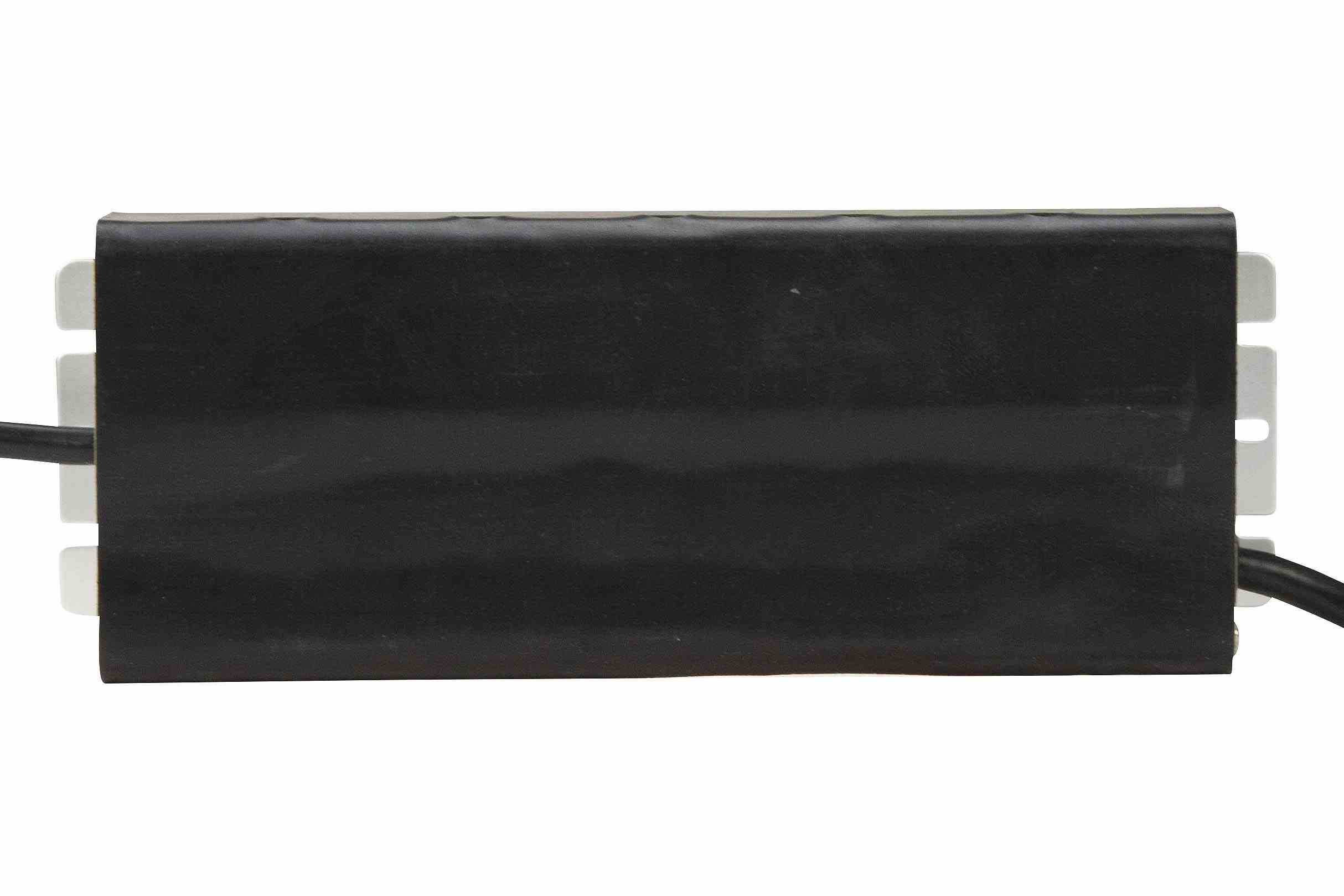 4插头多端口AC-DC变压器将120-277伏AC转换为12/24伏DC-最大25安培