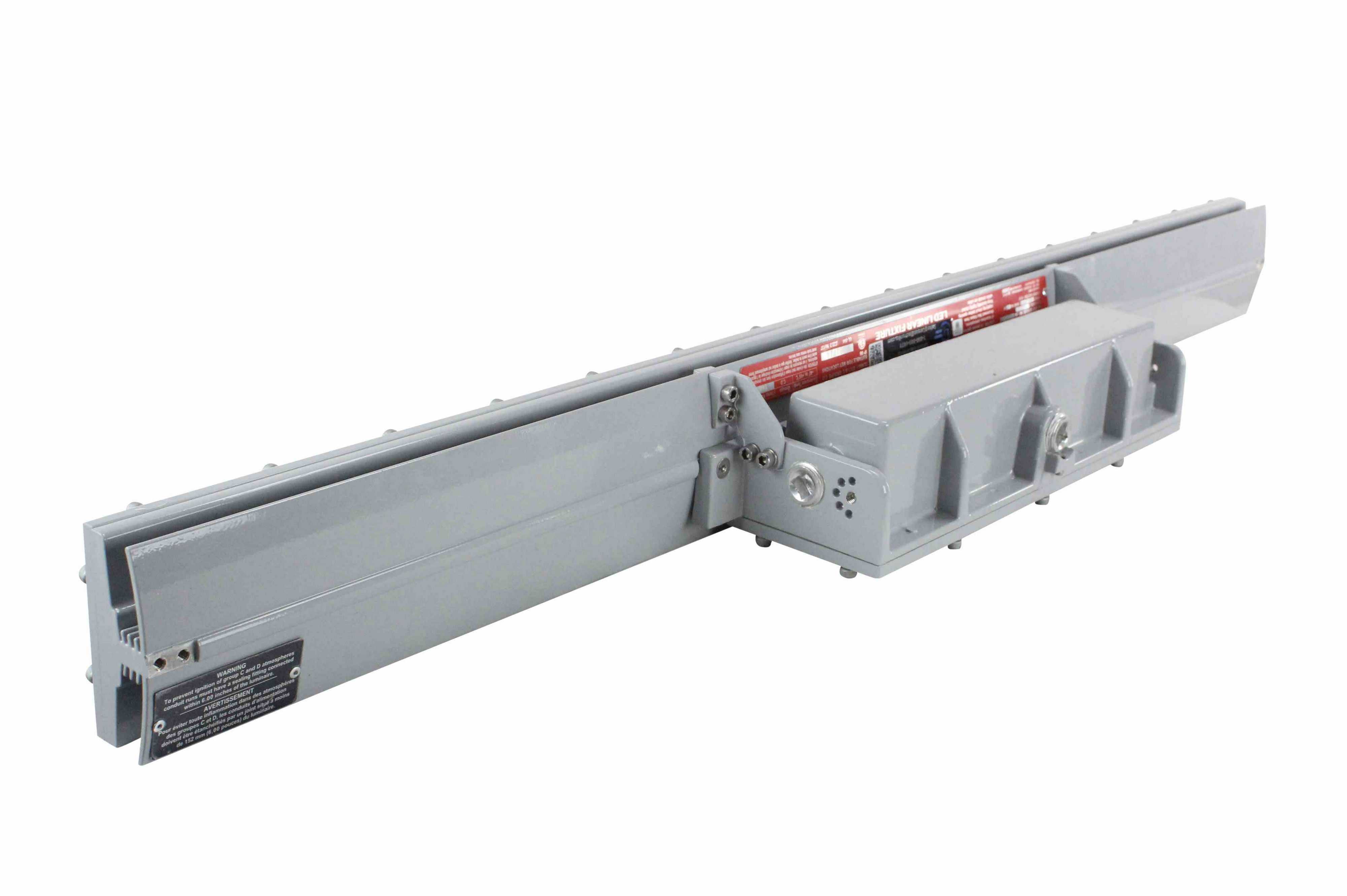 ������������LED��-C1D1-120-277V AC 50/60 Hz-����ʽ/�컨�尲װ