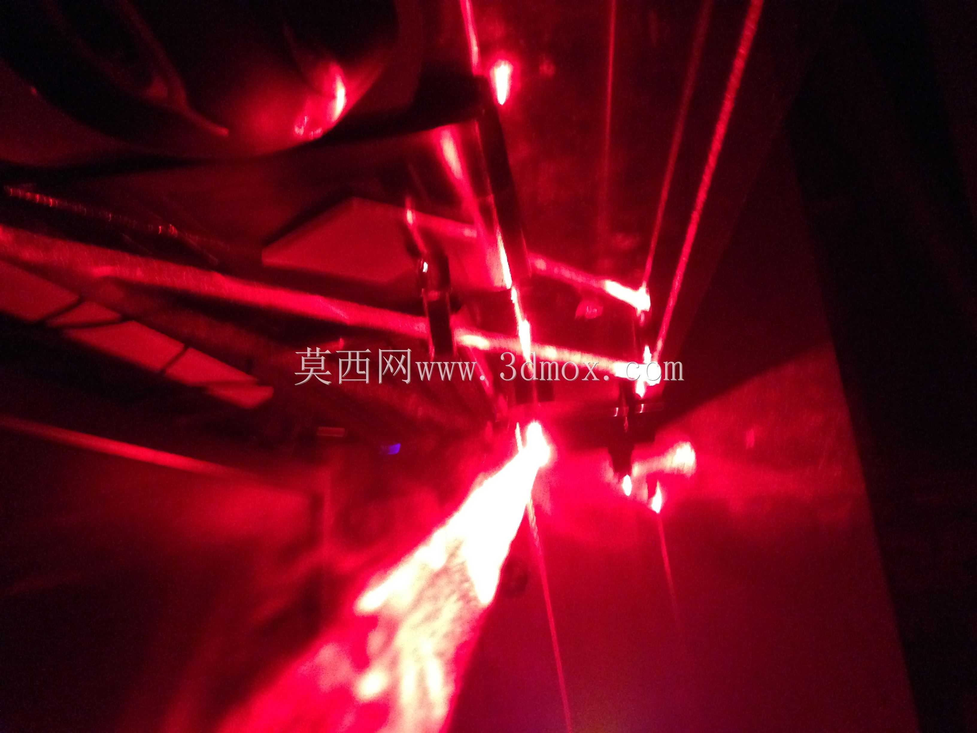 2500 mW 445 nmֱ�Ӽ�������ܣ��䱸��������