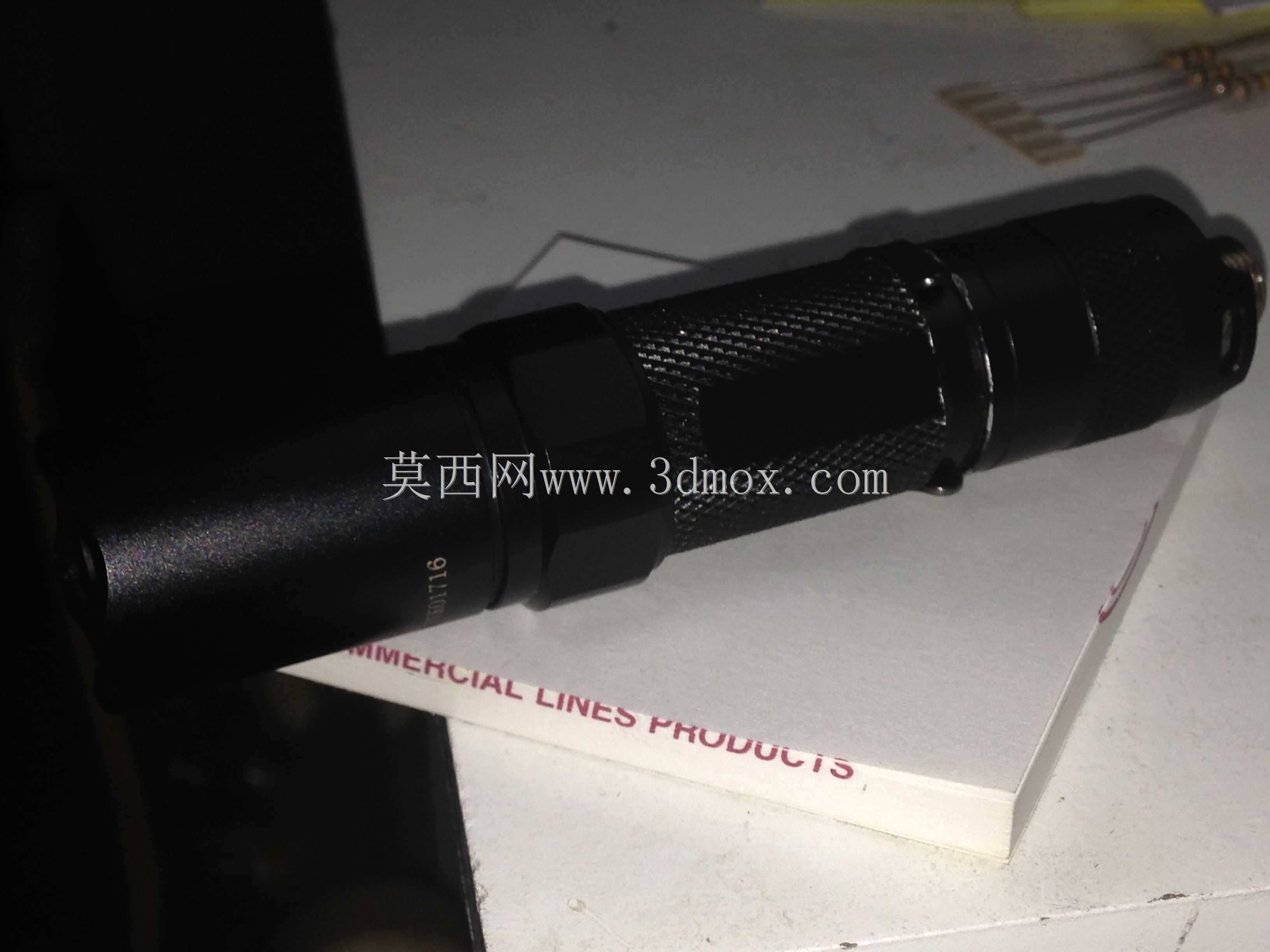2500 mW 445 nmֱ�Ӽ�������ܣ��䱸��������