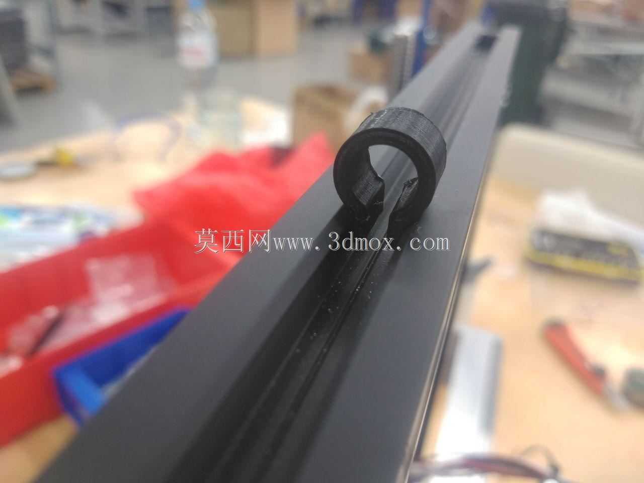 ���Ͳĵ��µ���ʽ����֧�ܣ���϶6mm