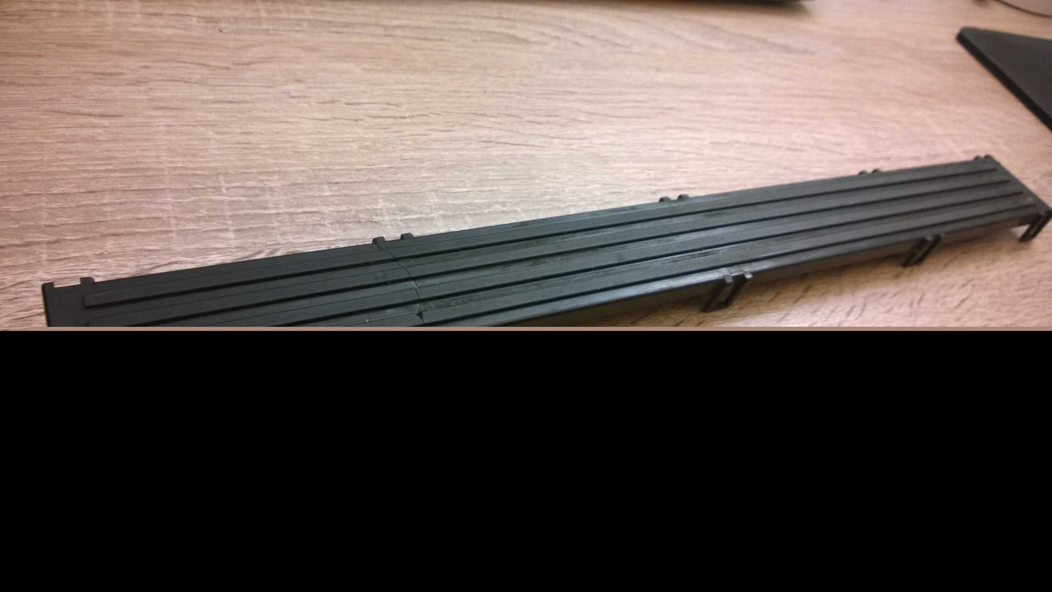 欧宝C20XE/C20LET喷油器导轨电缆盖