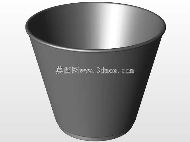 漂亮的酒杯