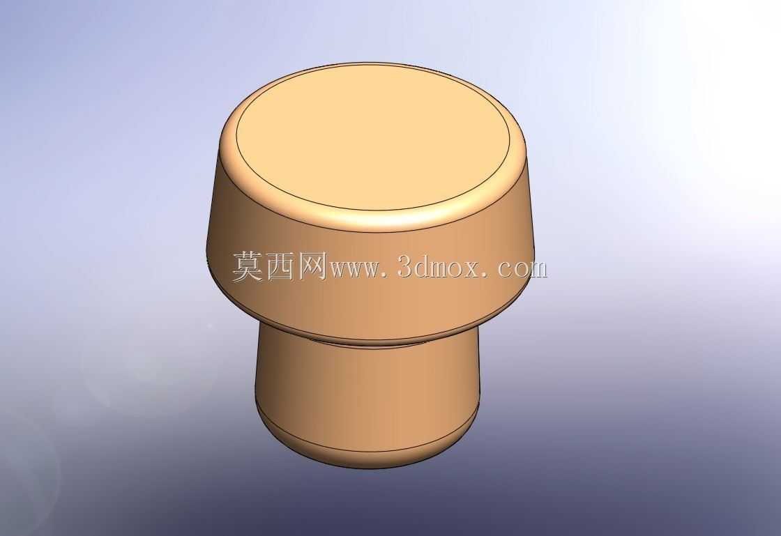 一瓶完整的覆盆子酒