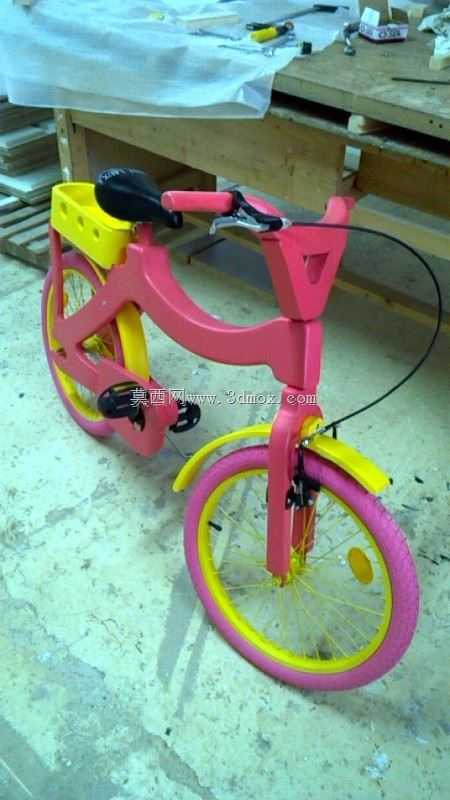 Ů���г�