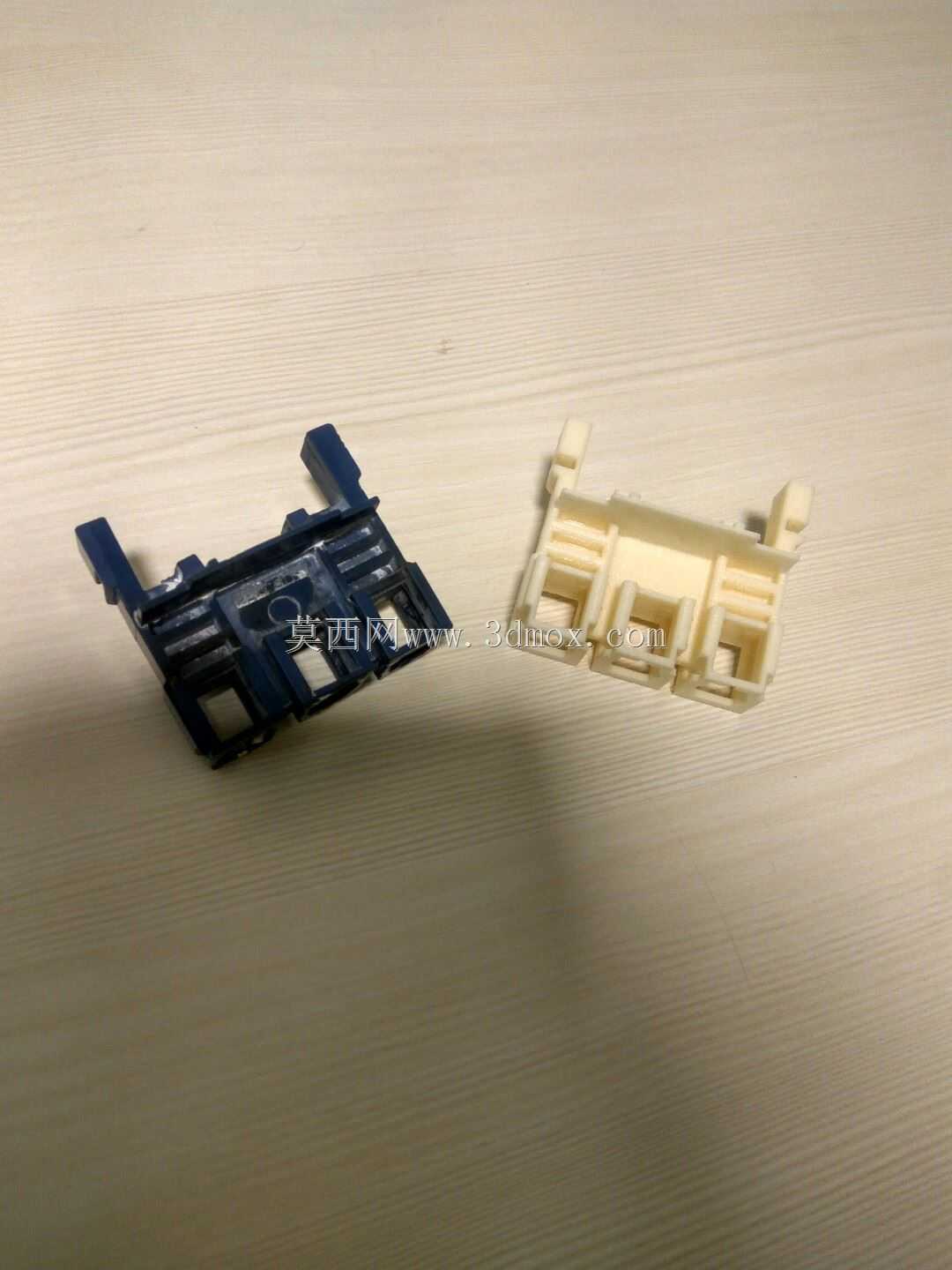 ��λ�Ӵ�����3D��ӡ��