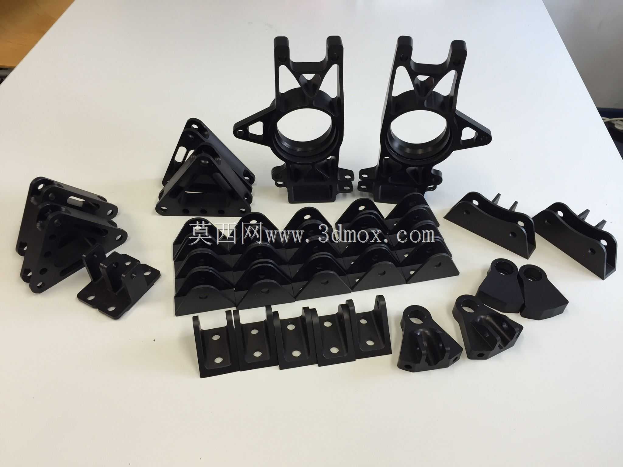 Formula Student����ʽ����������