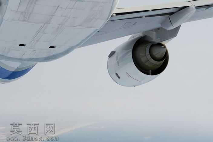 ����777-400
