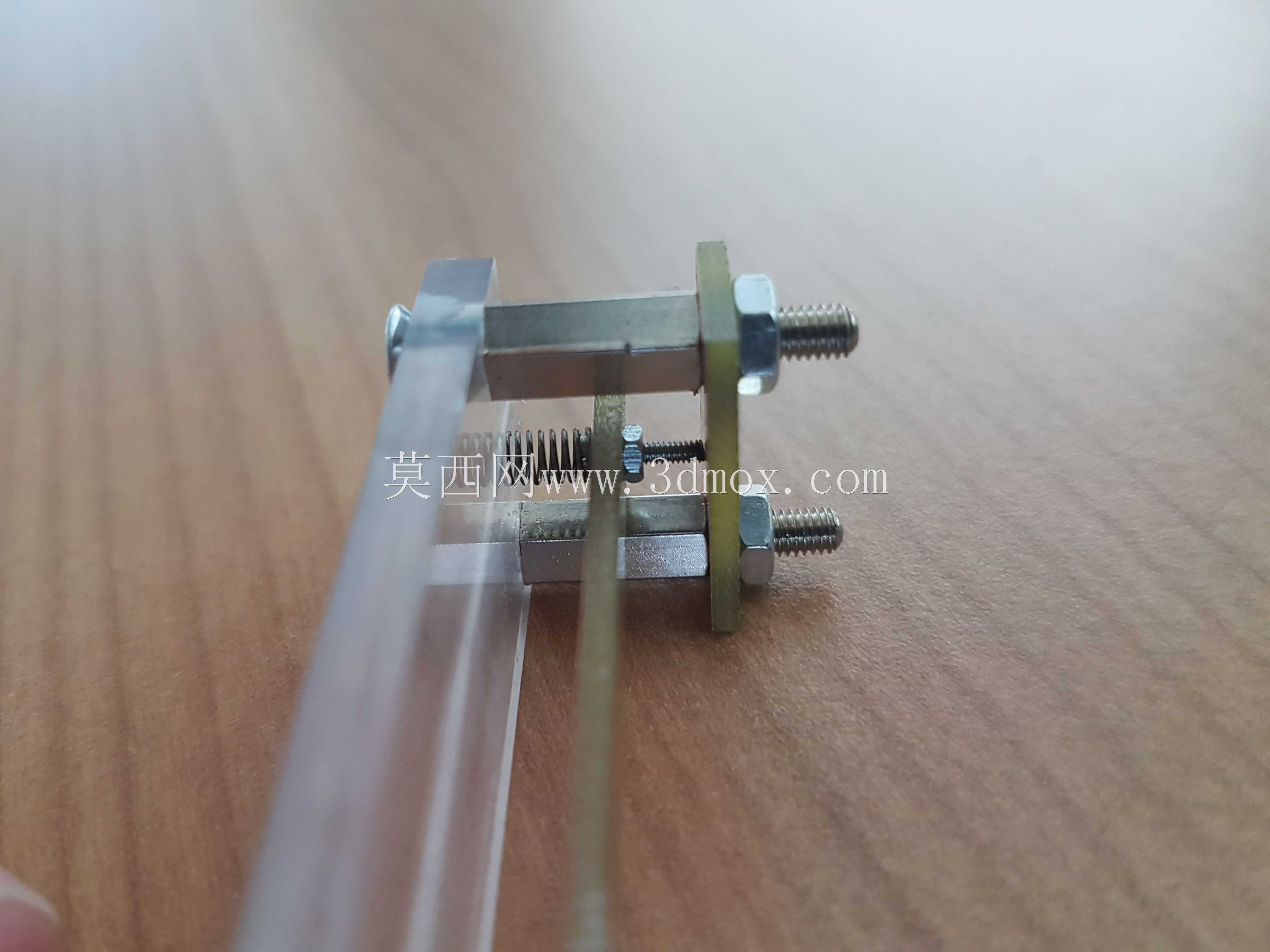 简易刀具长度传感器
