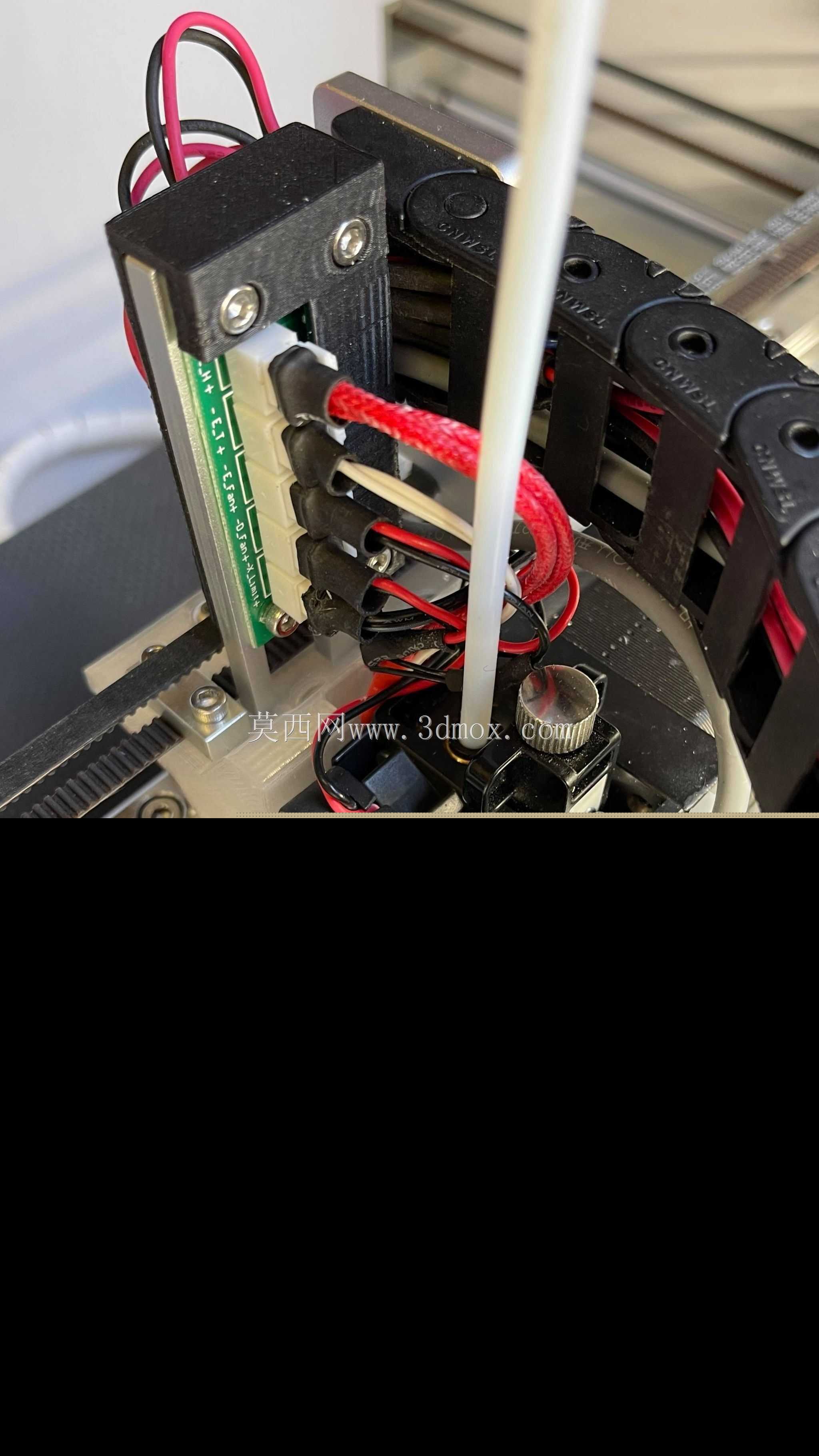 古福诺瓦赫梅拉山与瓦肯