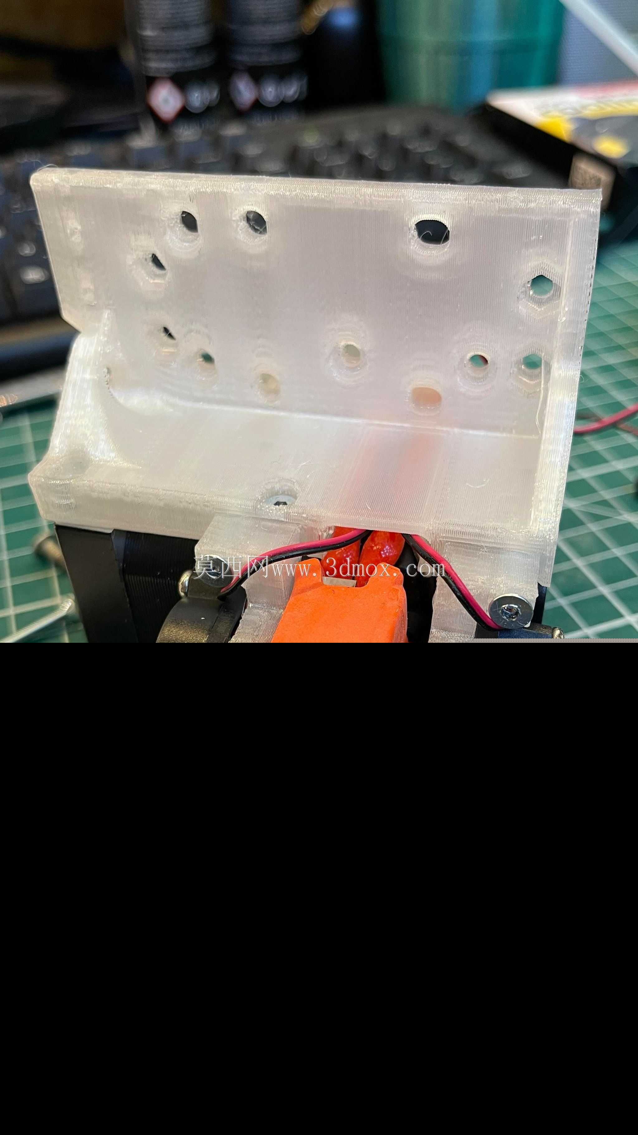 古福诺瓦赫梅拉山与瓦肯
