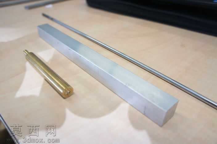 标尺停止(公制)