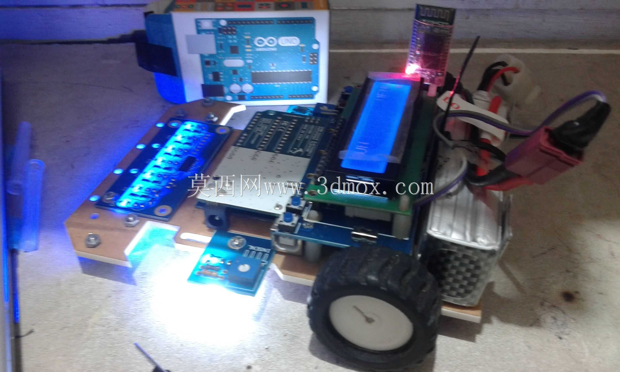 ��Arduino-Uno��ֱ�߸��������
