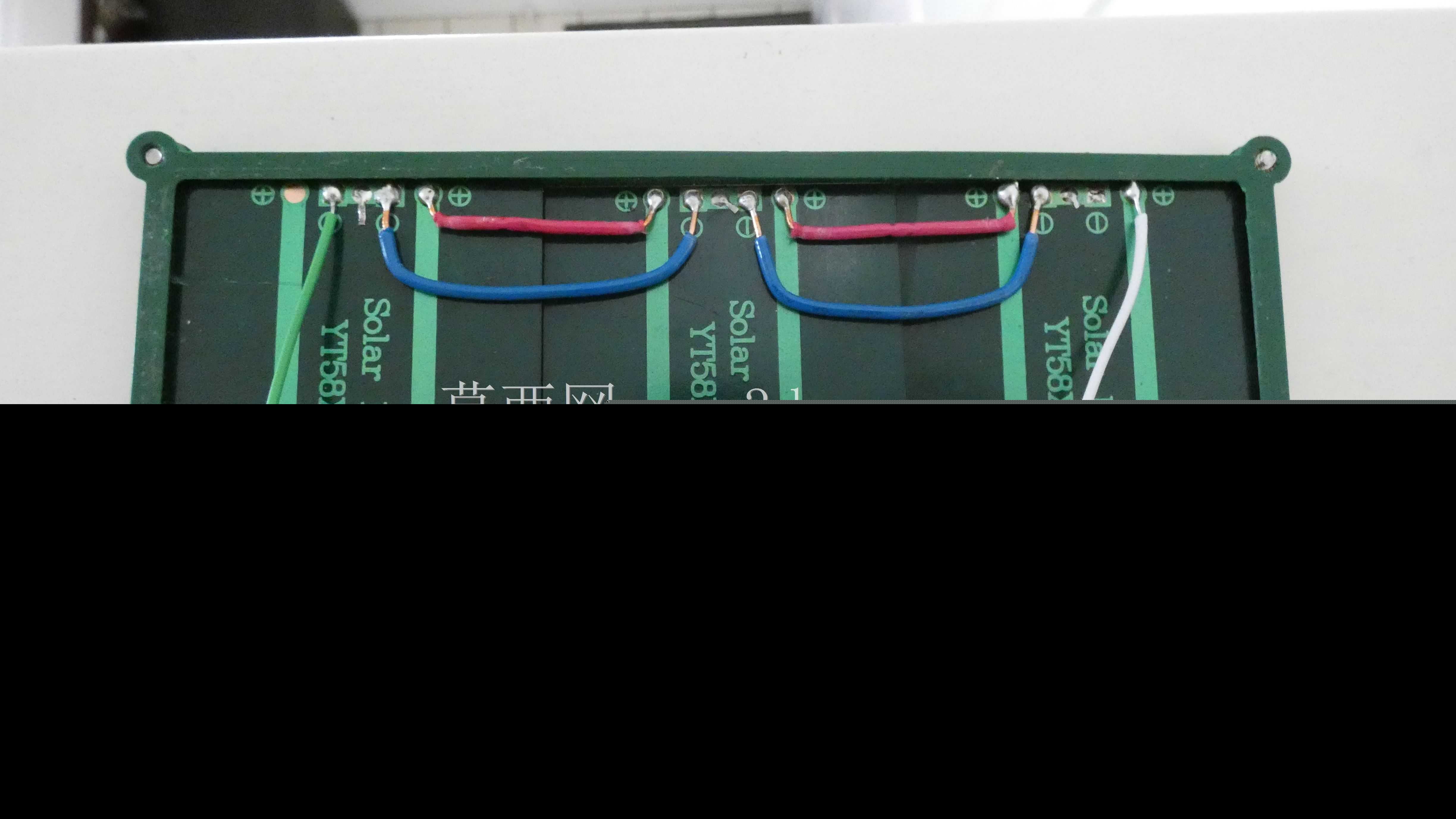 2.5V��600 mA̫���ܵ�ذ庸�Ӽоߺ����