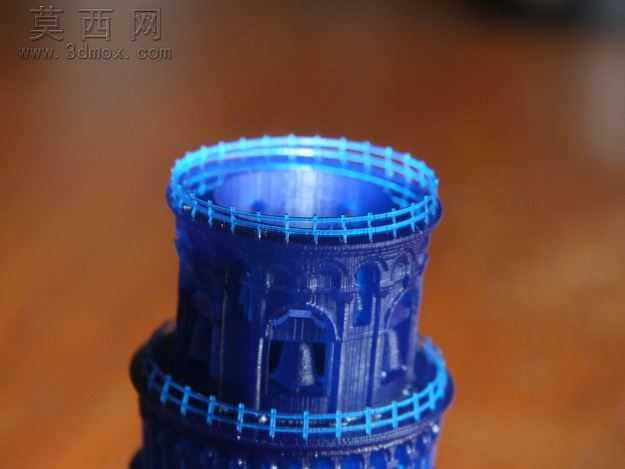 比萨斜塔