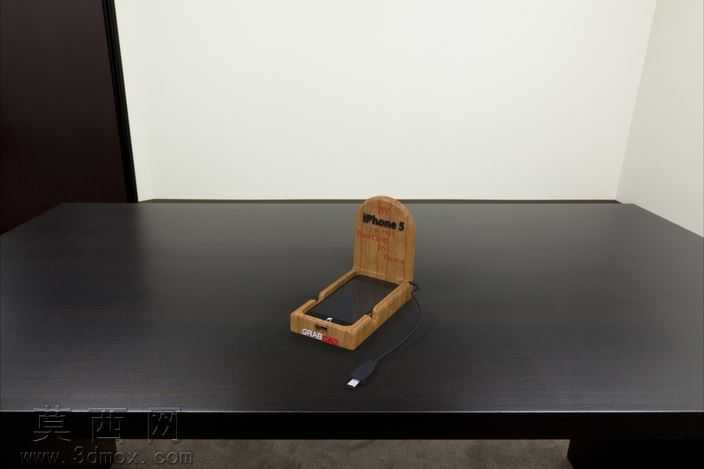 iPhone5立场和演讲者持有人
