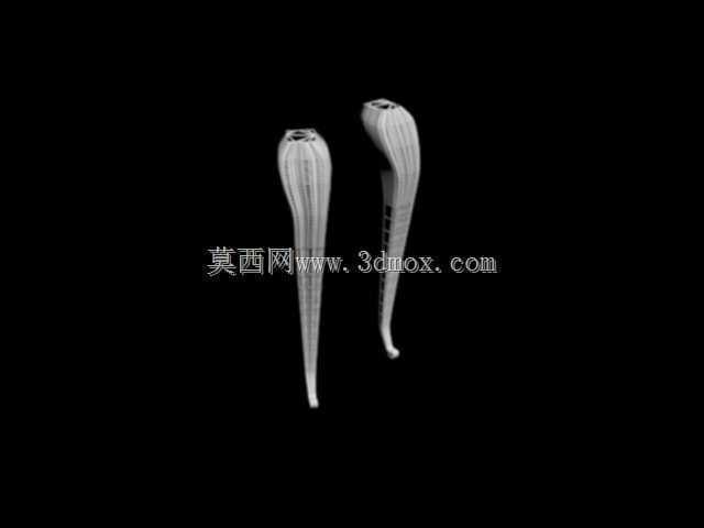 桌腿穆斯塔法·佐鲁