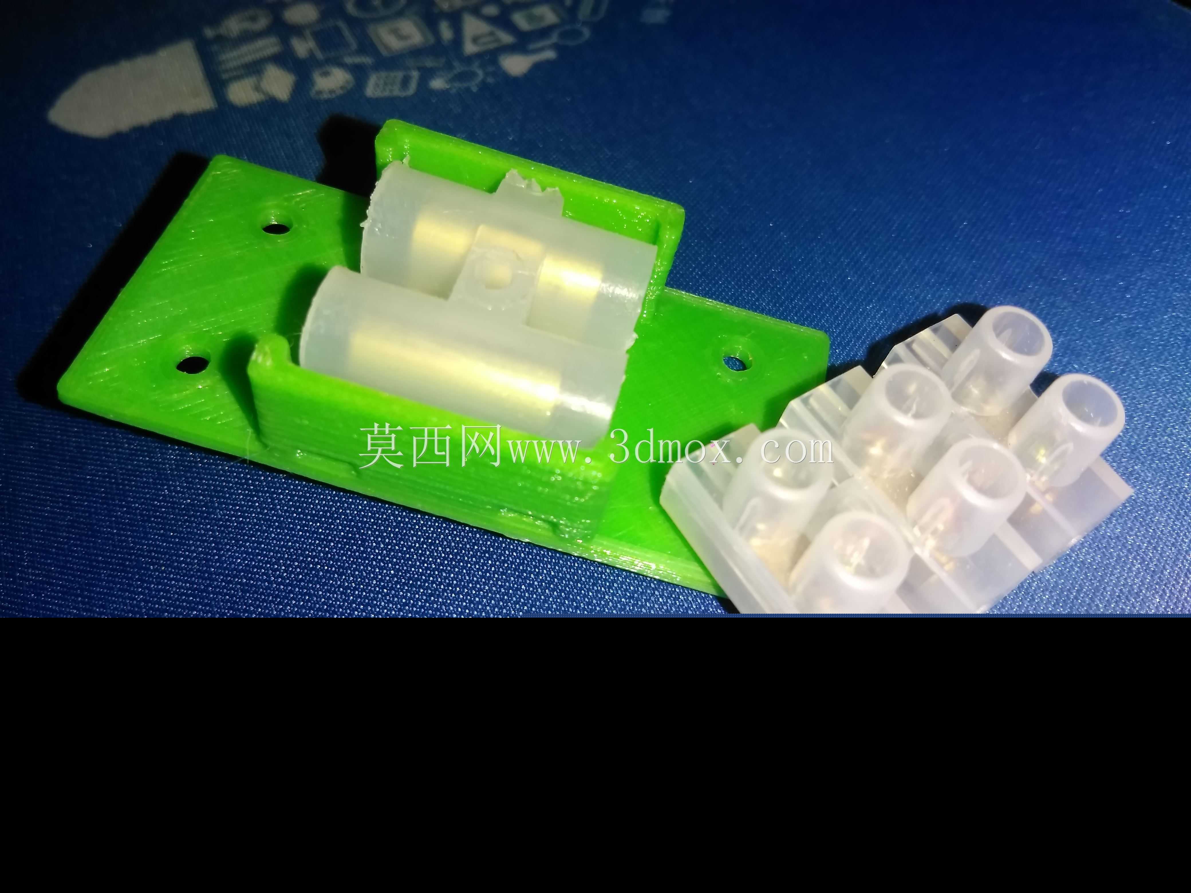 交流电源接线接头螺钉端子V1的参数盖。0