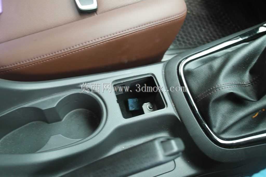 ��ʮ��D-Max�տڴ���