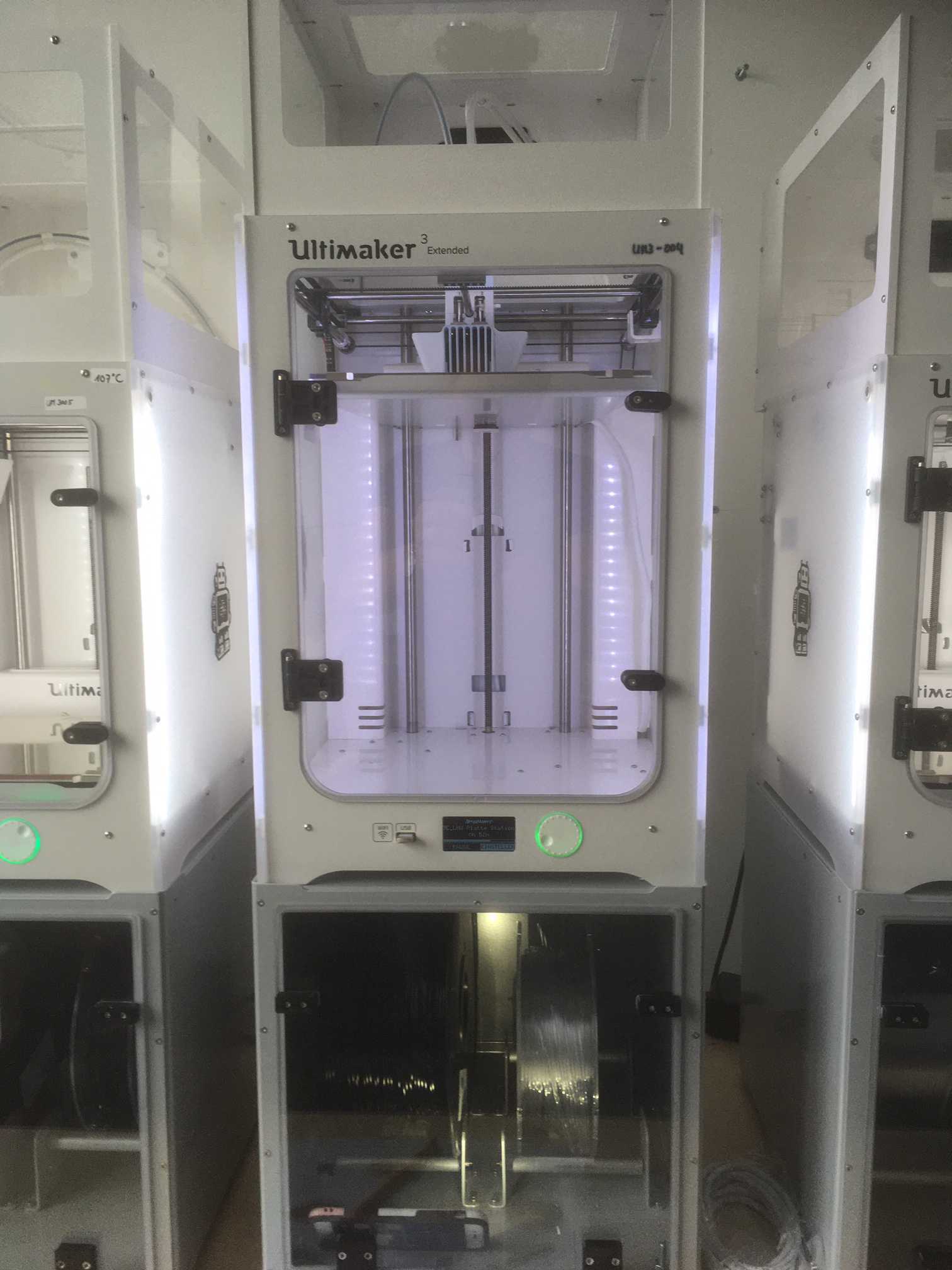 Ultimaker 3/3Ext灯丝站。最多3公斤卷
