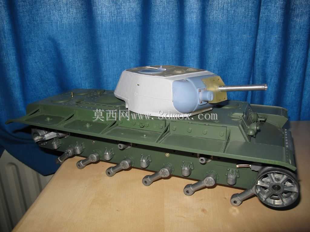 KV-8S��������˹����������̹��