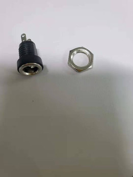 ֱ��5V��Դ����