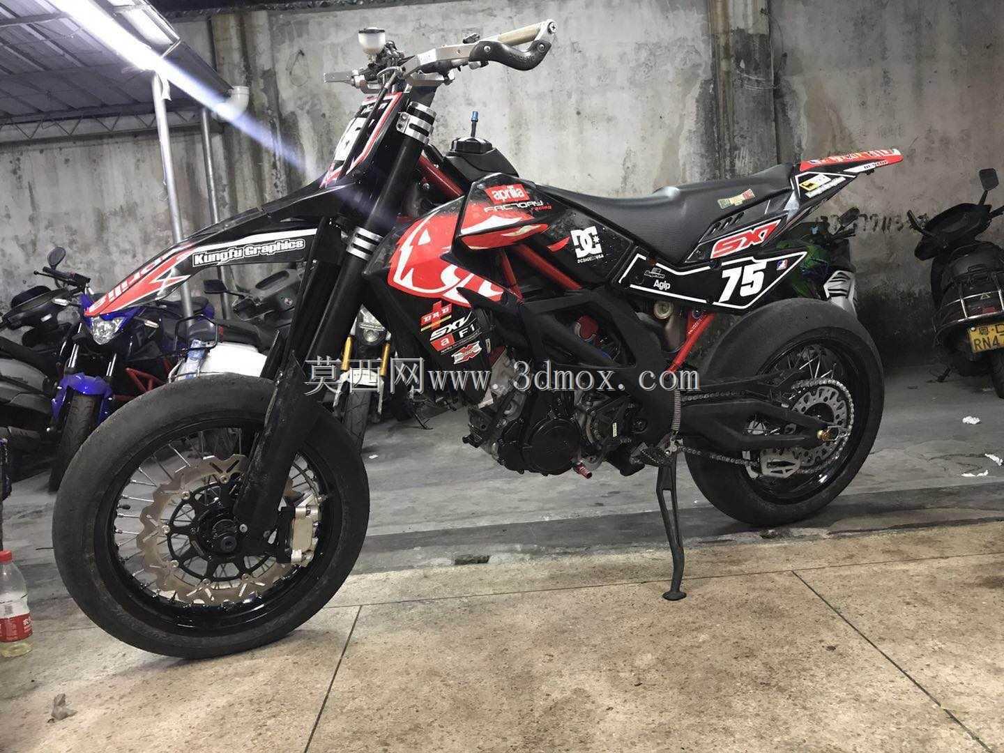 SXV450/550超高速三线夹狮王连板