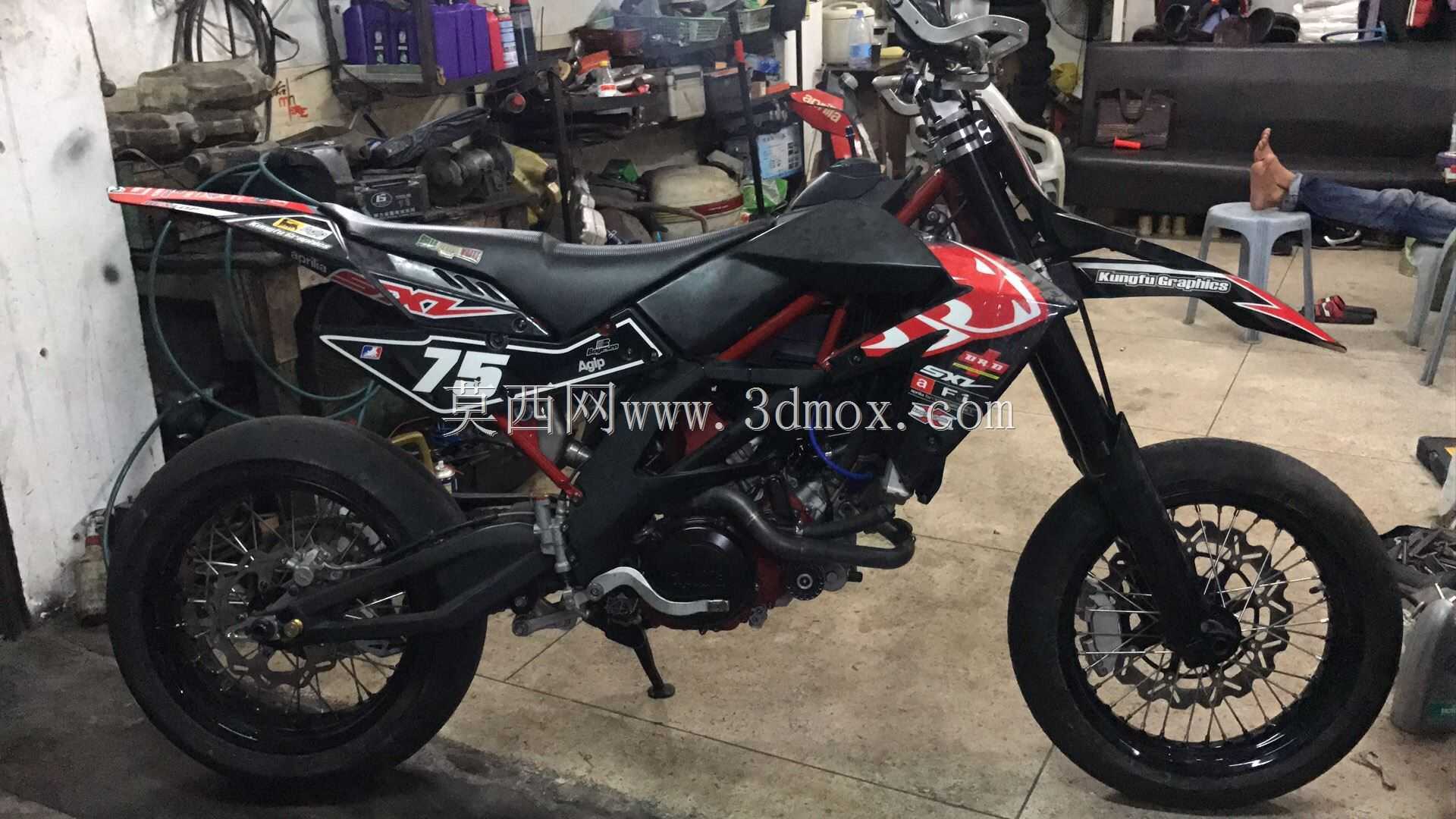 SXV450/550超高速三线夹狮王连板