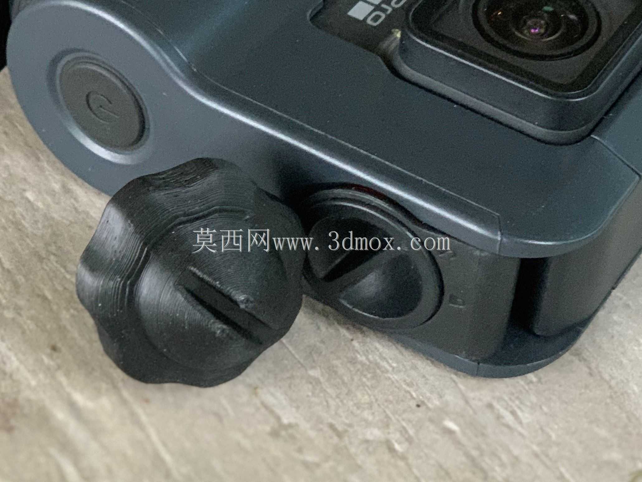 ����GoPro�����-���˿ڴ�/�ر���ť