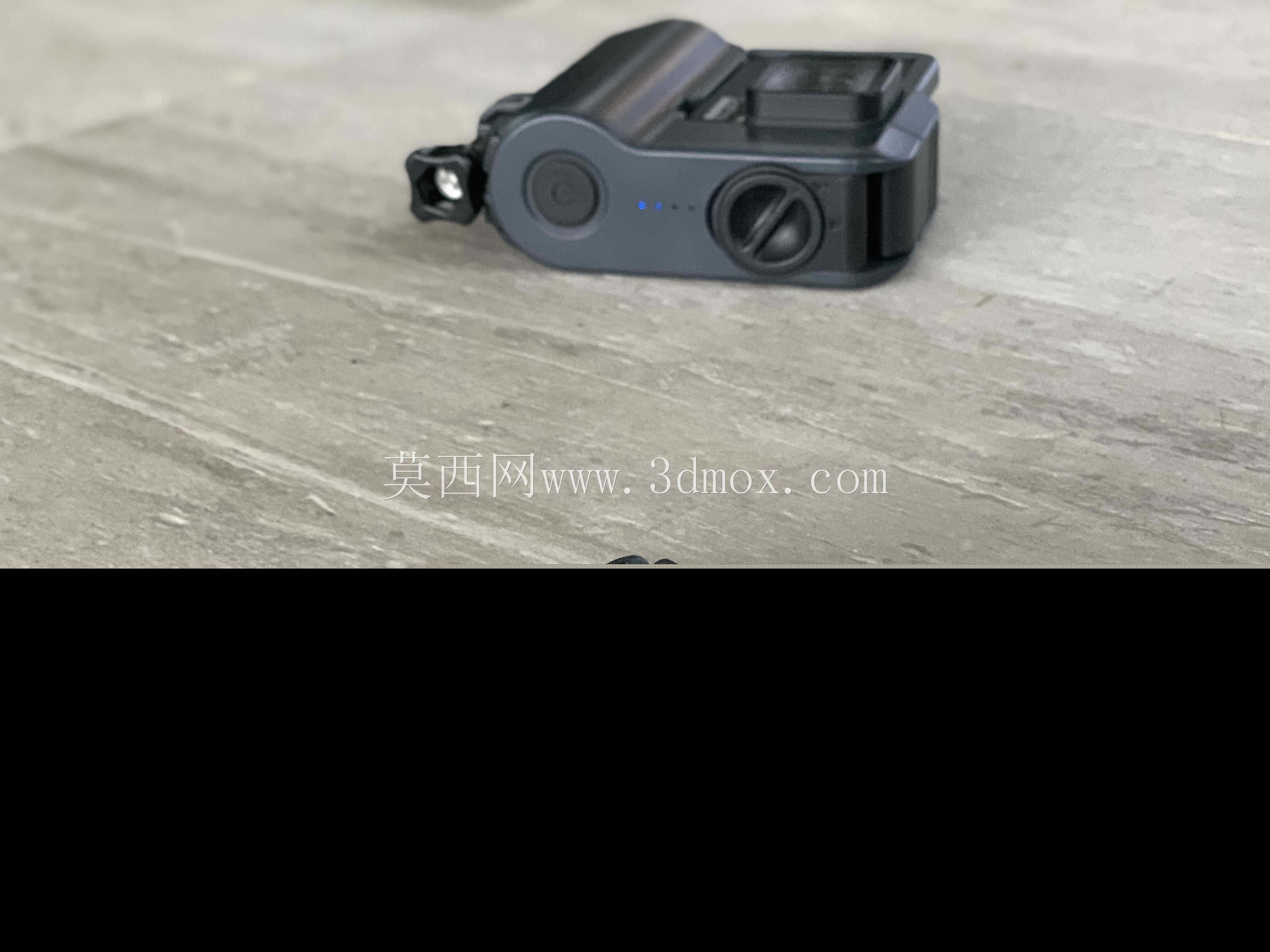 ����GoPro�����-���˿ڴ�/�ر���ť