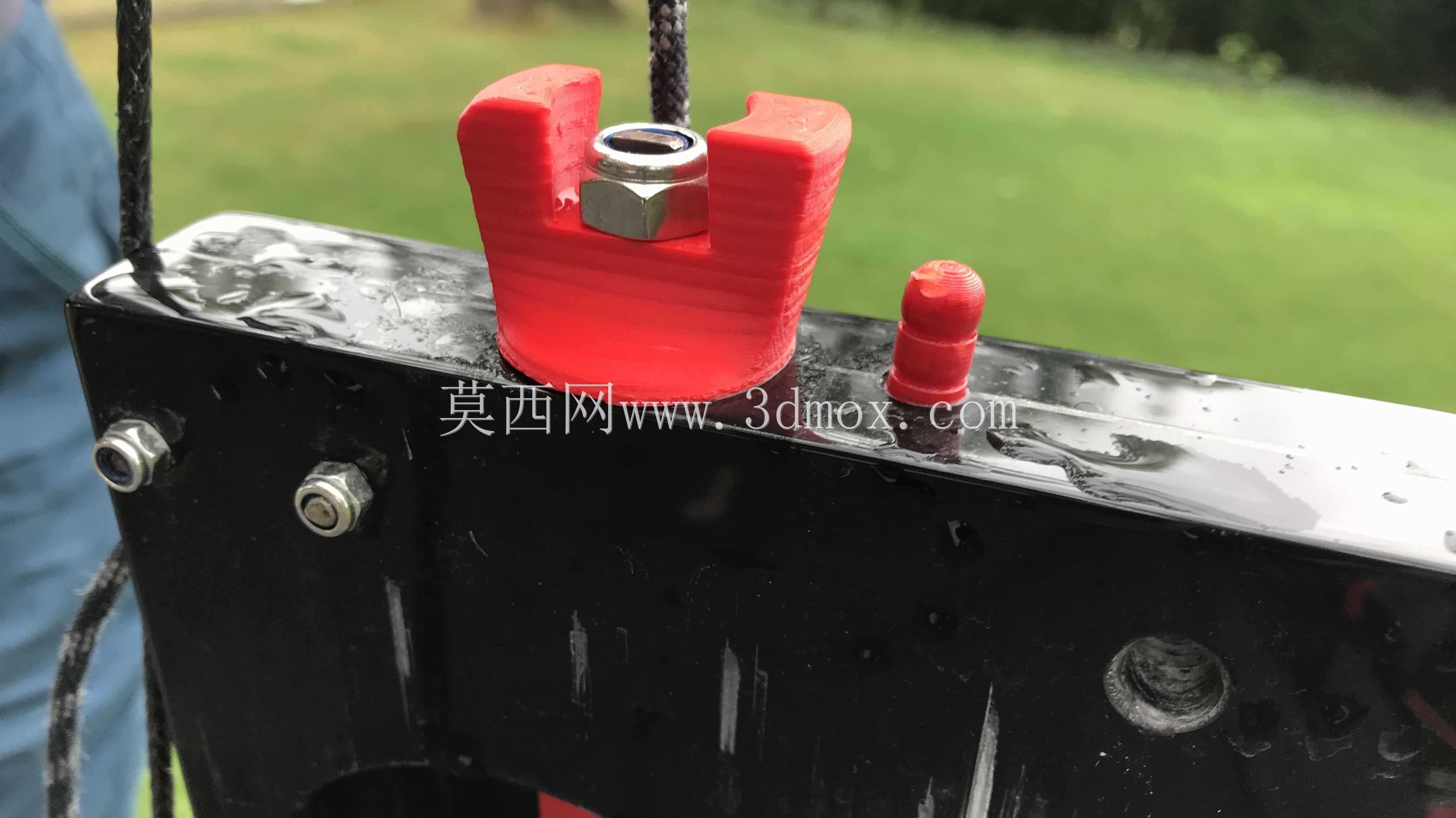 Whisper双体船行驶高度调节旋钮
