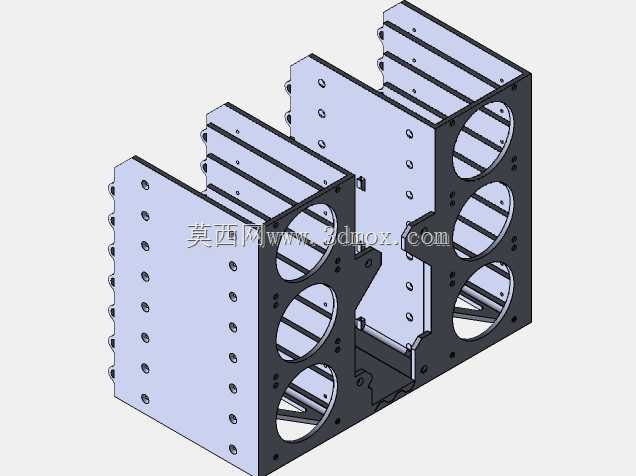 16个带电源的驱动器机架(正在工作)