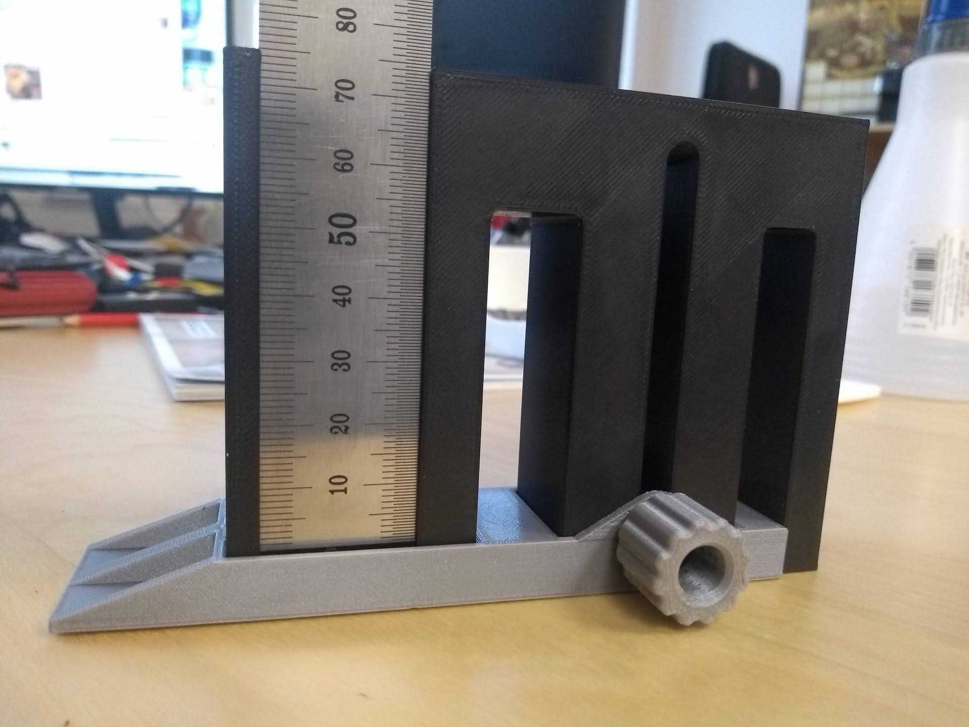 �ⴲ��ͷ�߶ȼ�