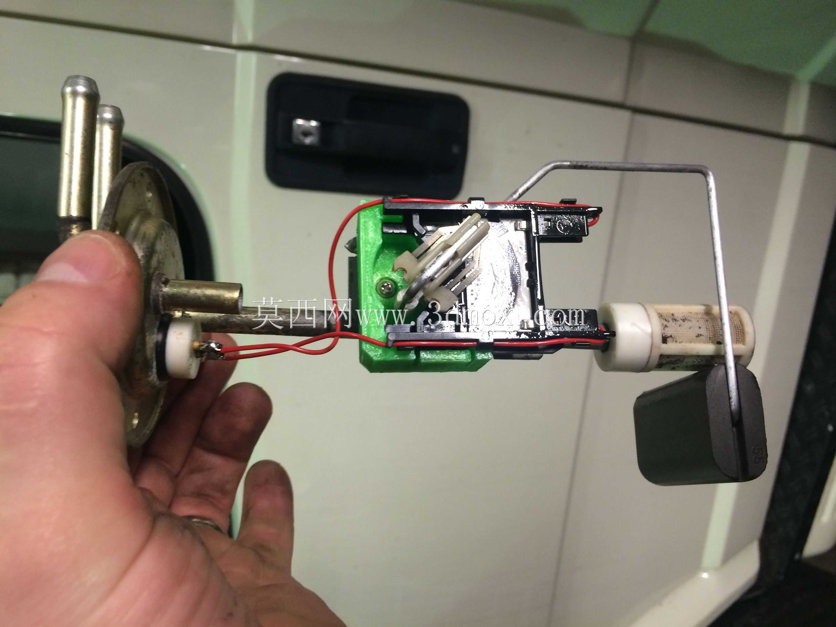 ȼ���ռ����������ضſ���/ѩ����C25