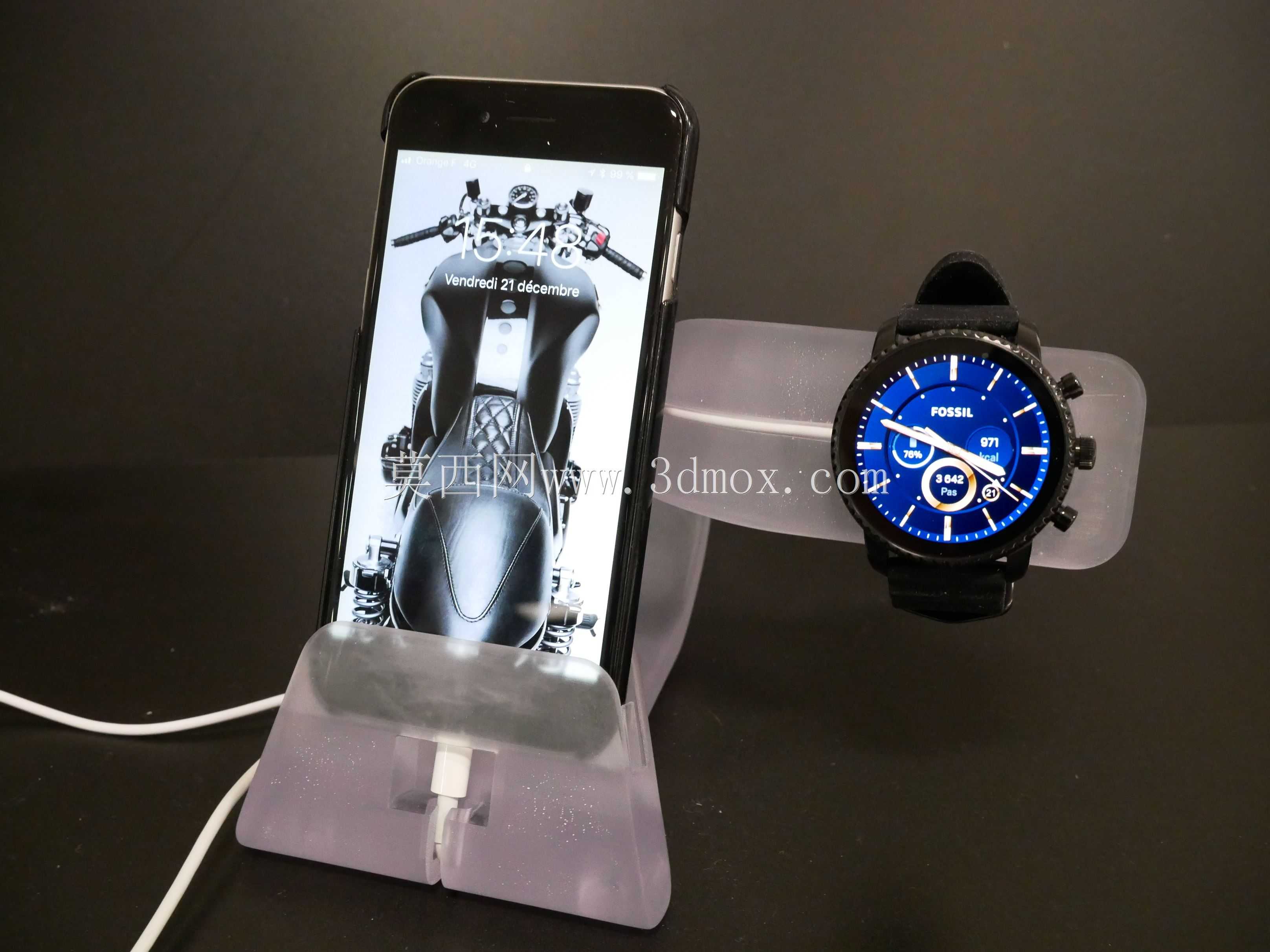 ƻ��iphone���ֱ���չ����