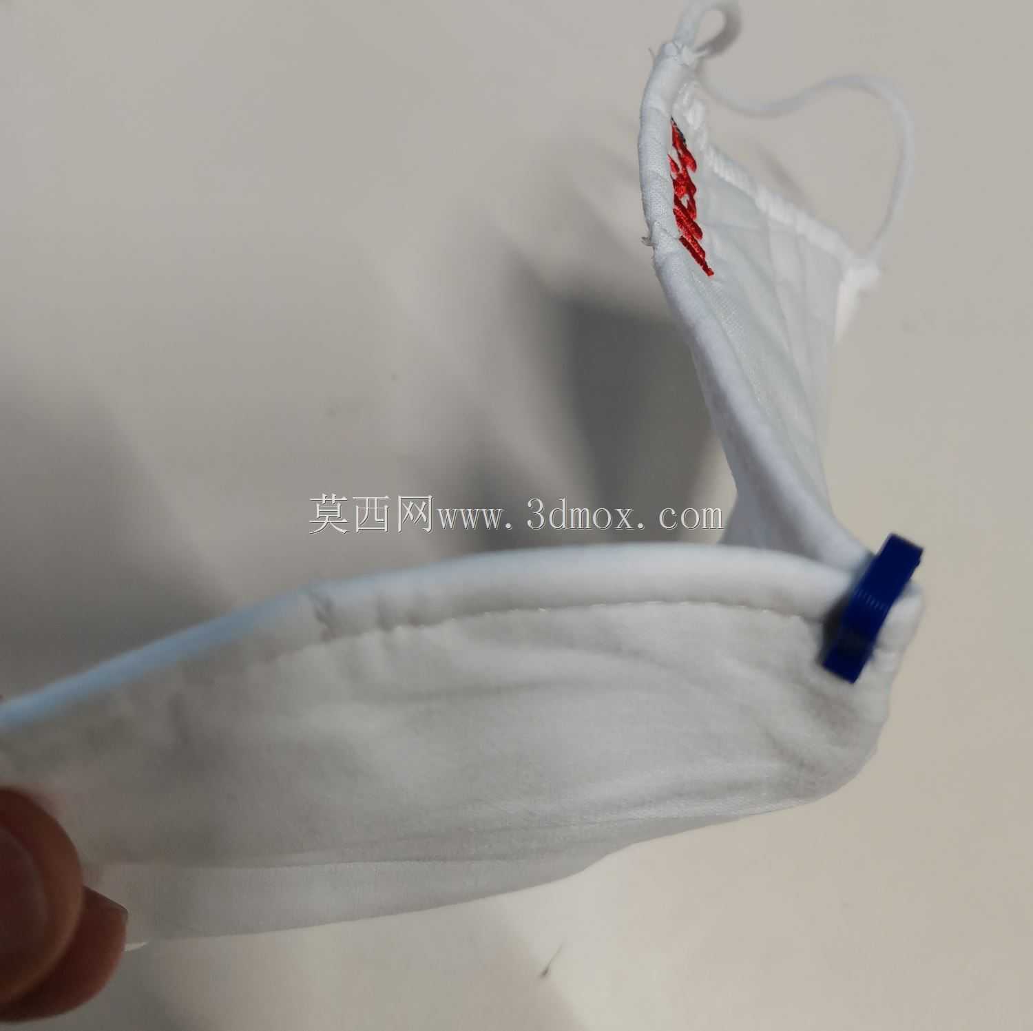 新冠病毒:迷你平纹面膜