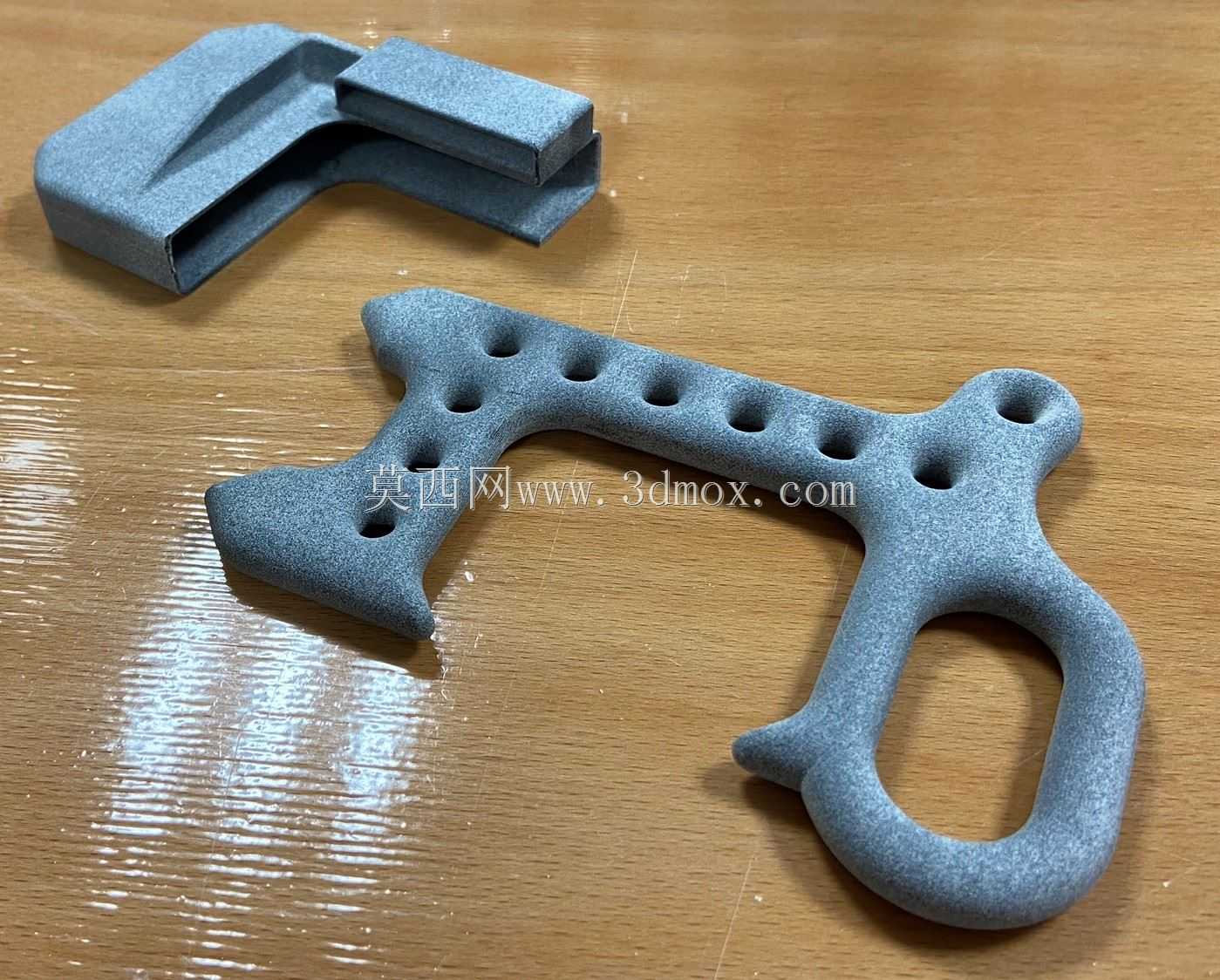 ���������Ὺ������COVID19��