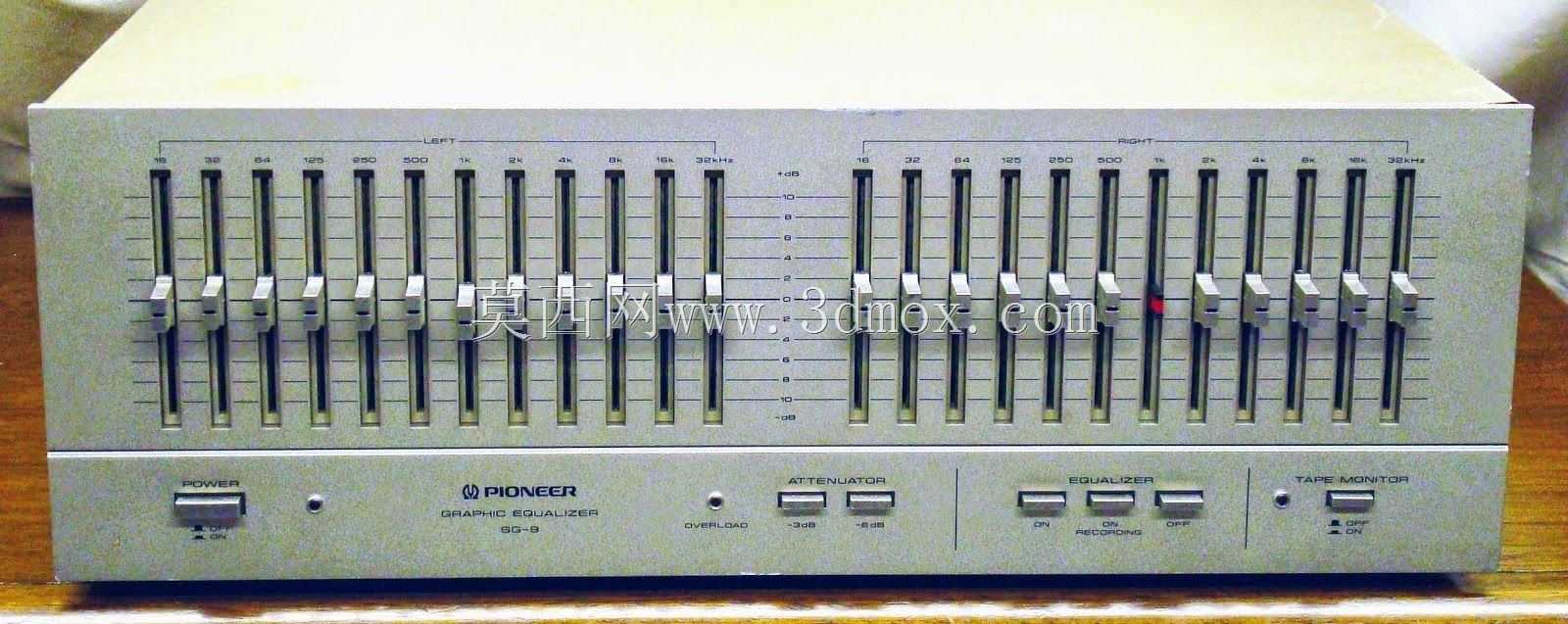 Pioneer_ͼ�ξ�����_SG 9600_Silber