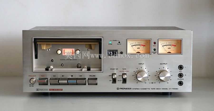 Pioneer_Doppel Cassetendeck_CT-W606DR_Silber