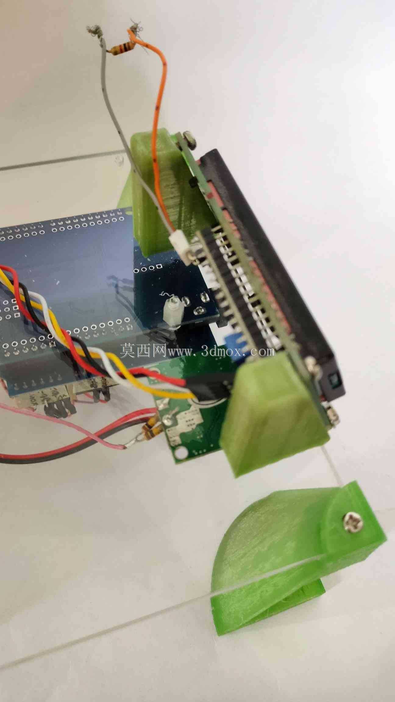 带I2C板支架的双线LCD