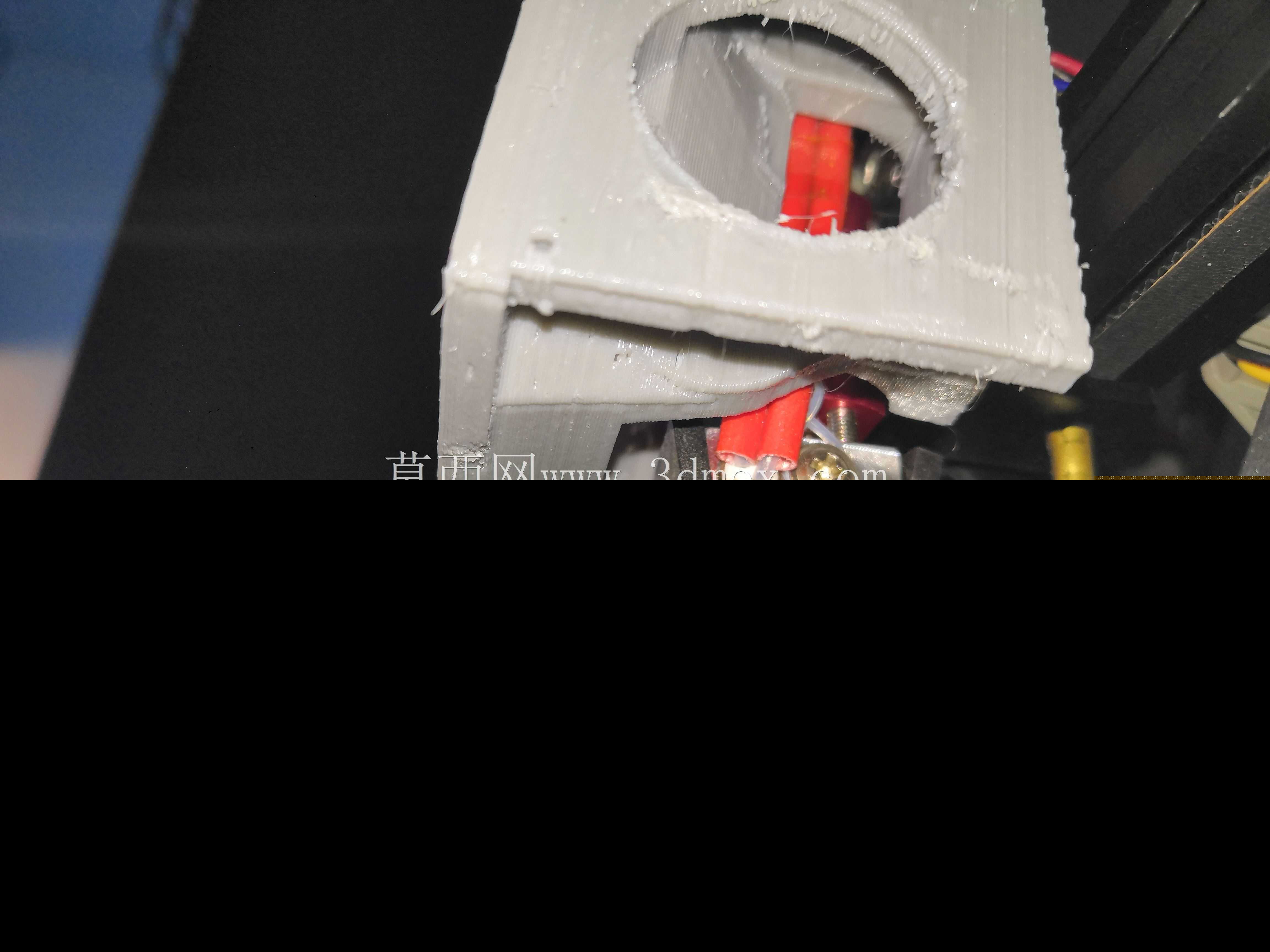 80毫米喷嘴风扇支架(Creality Ender 3 Pro的静音模块)