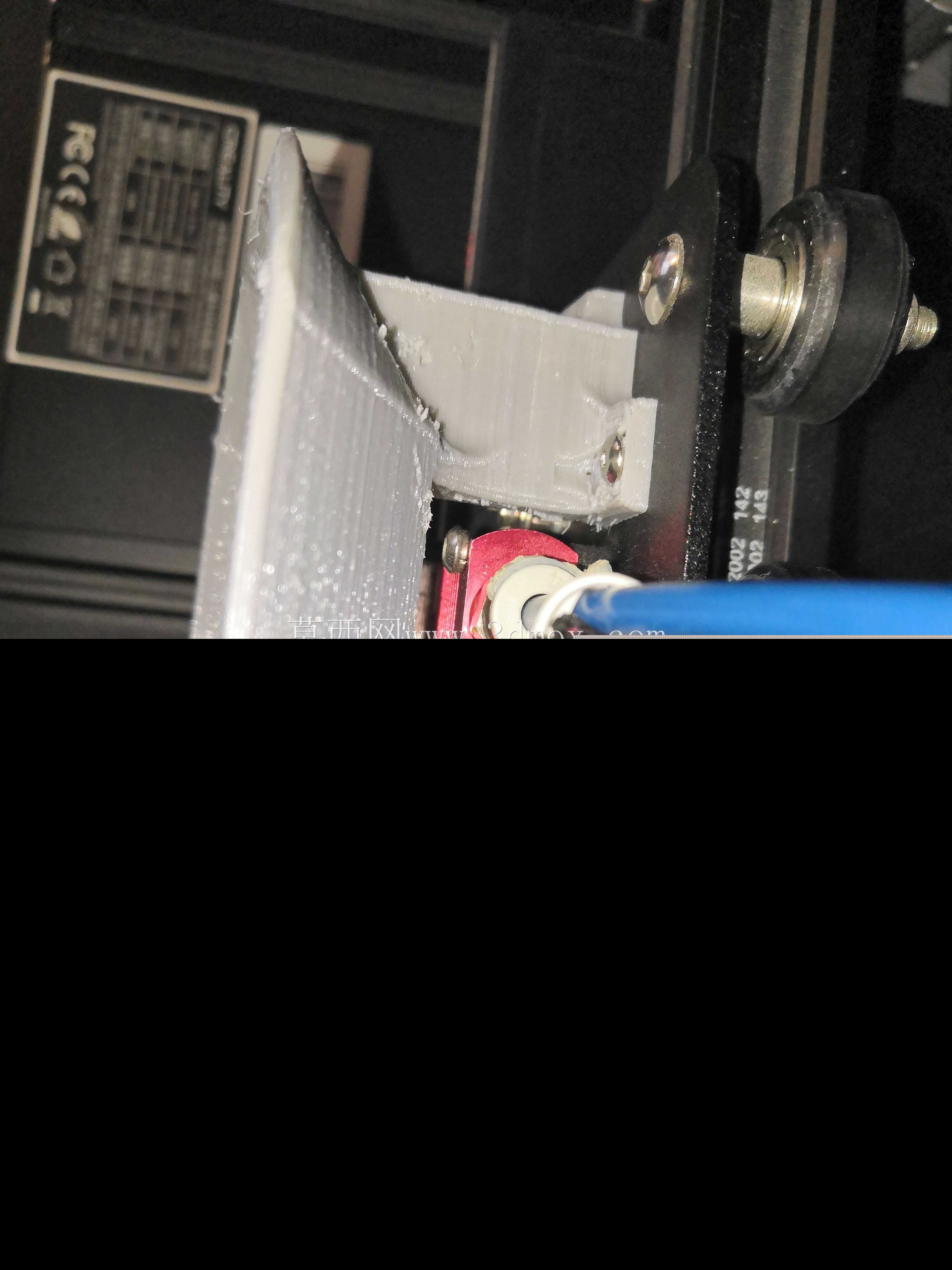 80毫米喷嘴风扇支架(Creality Ender 3 Pro的静音模块)
