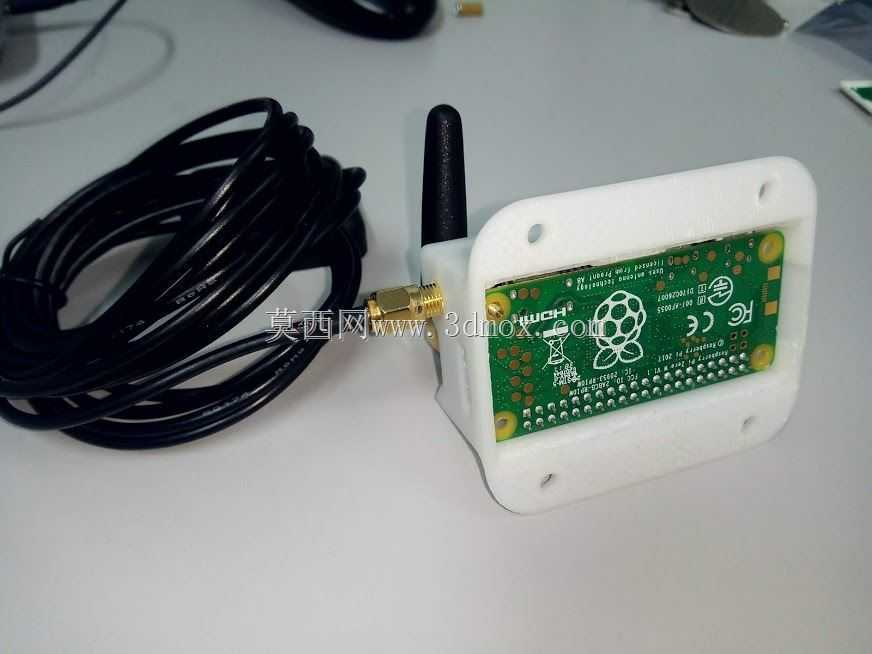 Case Pi Zero GSM/GPS HAB���ݸ�����