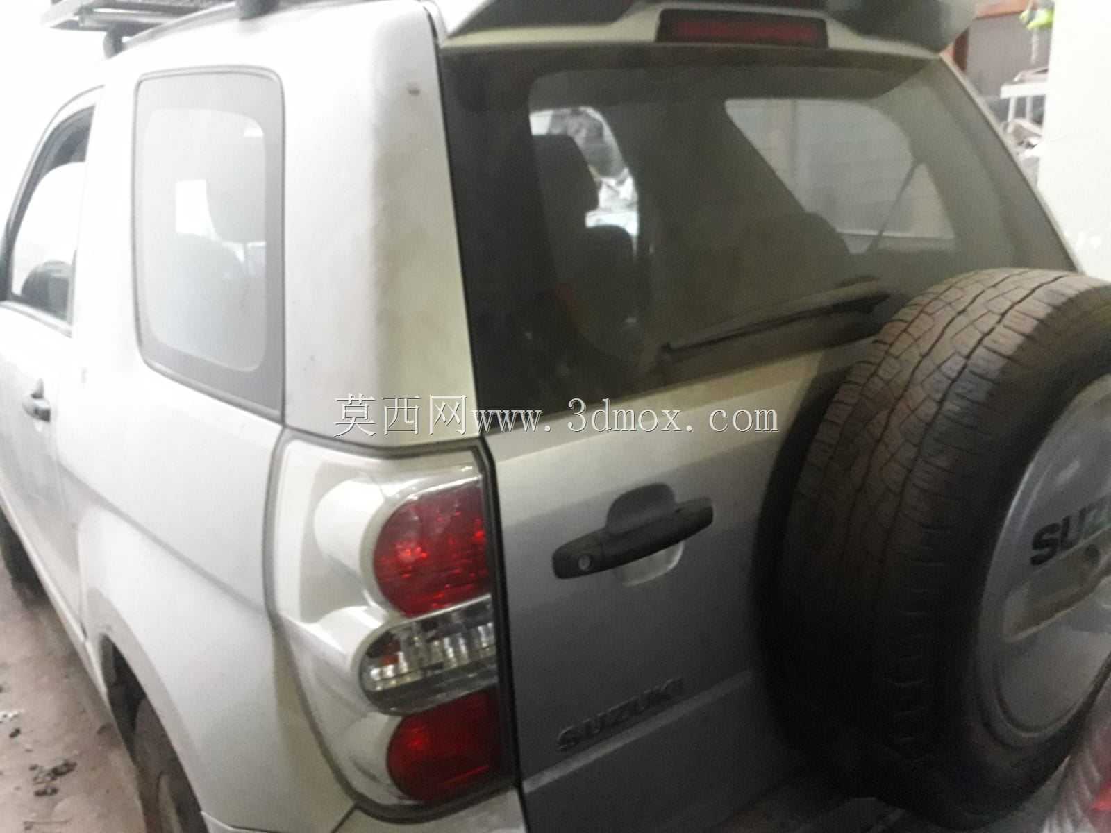 塑料铃木vitara 2013 3门