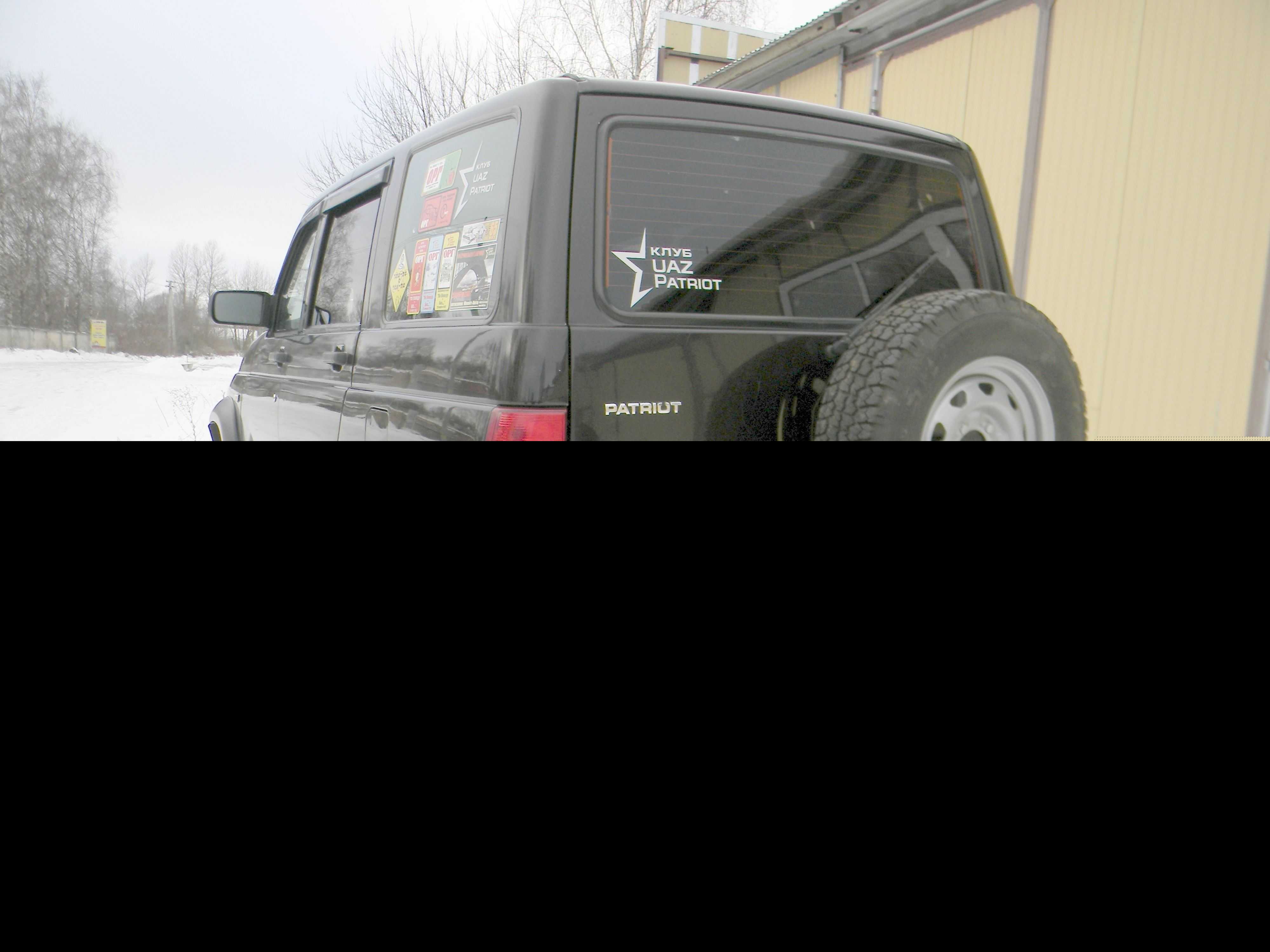 ����Ҷ��UAZ�����ߺ��ո�